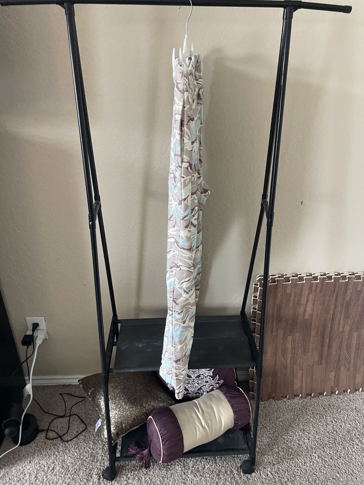 Snowday Camo Cotton joggers Size US 34 / EU 50 - 7 Thumbnail