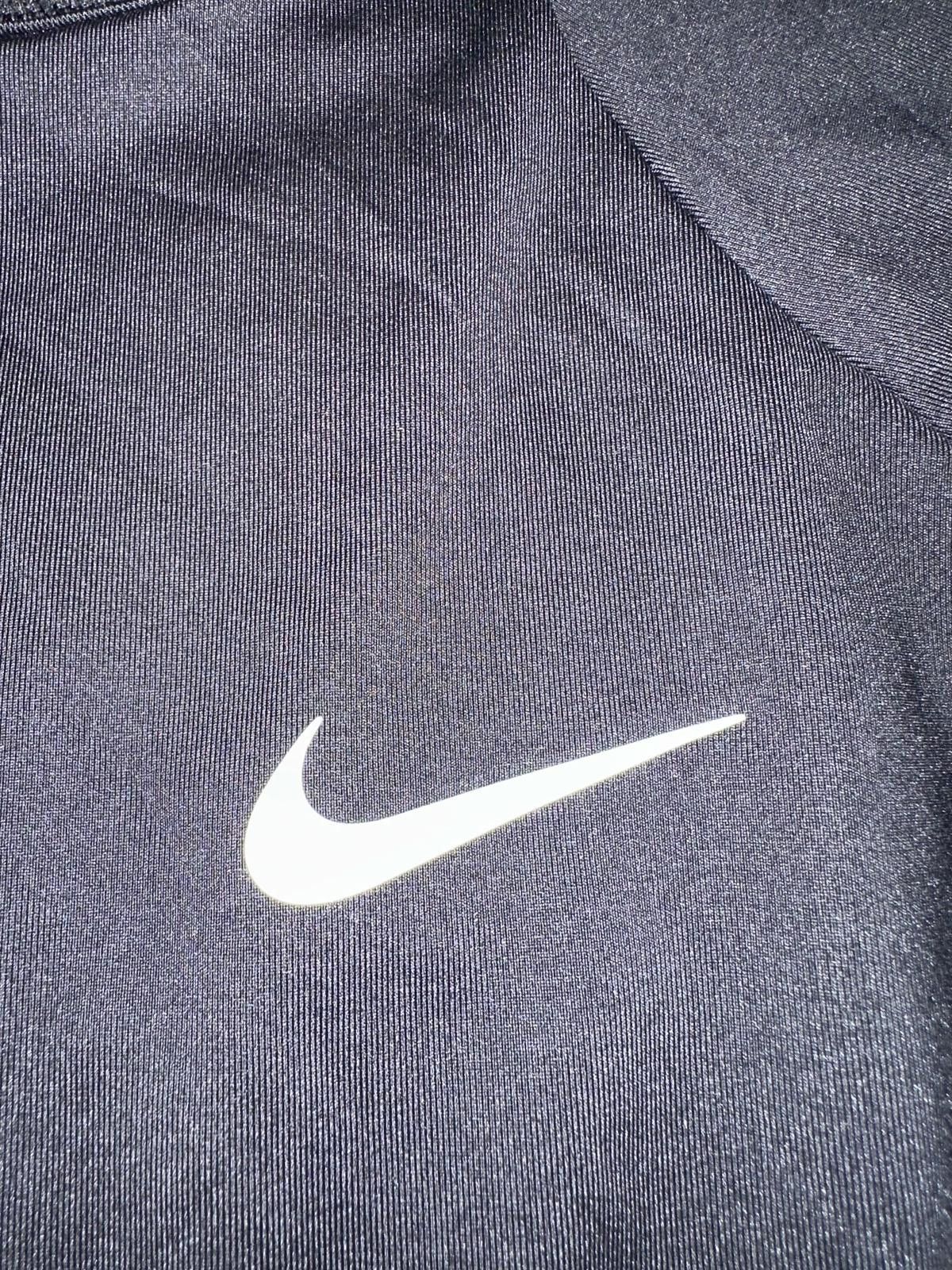 Nike Nike Essential Women's Long-Sleeve Hydroguard Swim Shirt Size XXL / US 16-18 / IT 52-54 - 2 Thumbnail