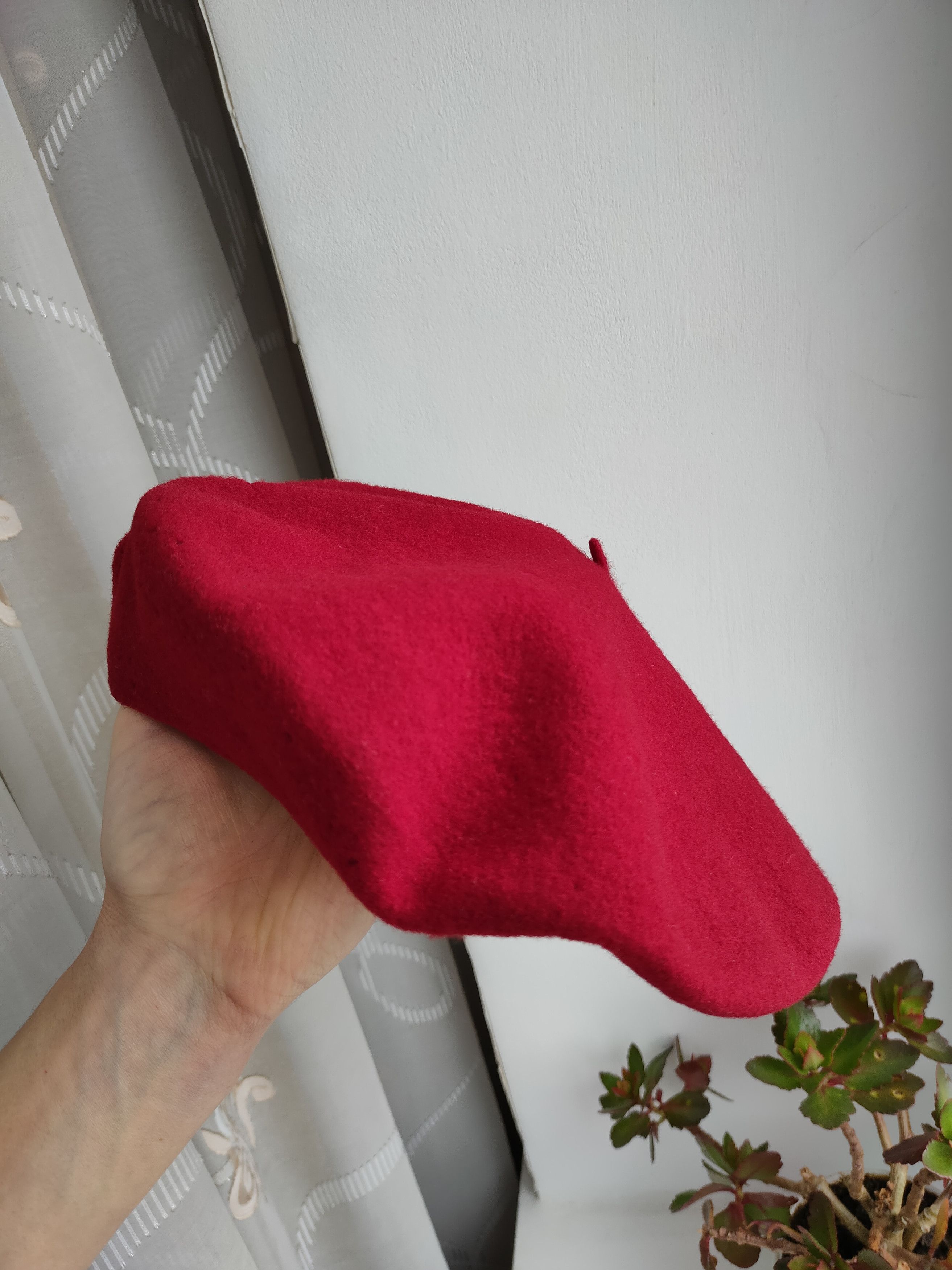Vintage Vintage Vrai Basque Beret Wool Military Paratrooper Hat Size ONE SIZE - 1 Thumbnail