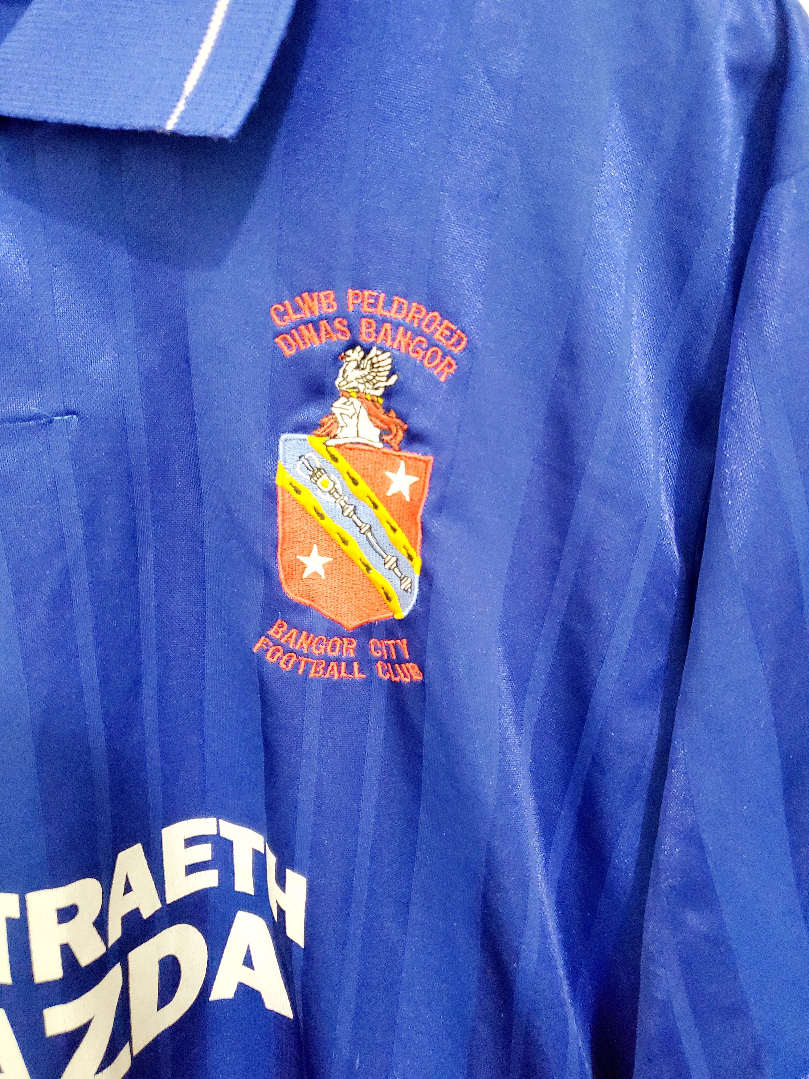 Vintage Vintage 1993-94 Bangor City Home soccer jersey size L Size US L / EU 52-54 / 3 - 2 Thumbnail