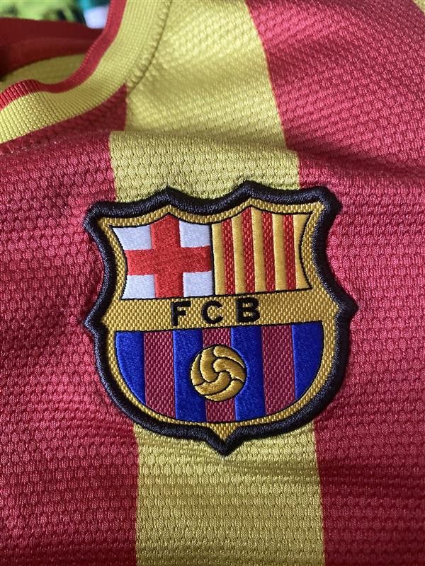 Nike F.C. BARCELONA 2013 - 2014 - Nike - kids - UNIQUE Size US XXS / EU 40 - 4 Thumbnail
