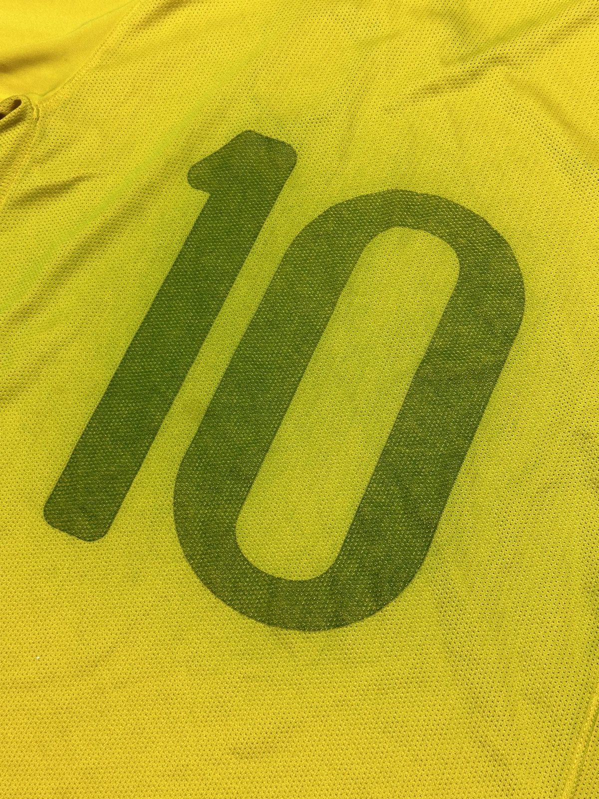 Nike × Vintage Nike Brazil #10 National Team Home Soccer Jersey Football Size US S / EU 44-46 / 1 - 7 Thumbnail