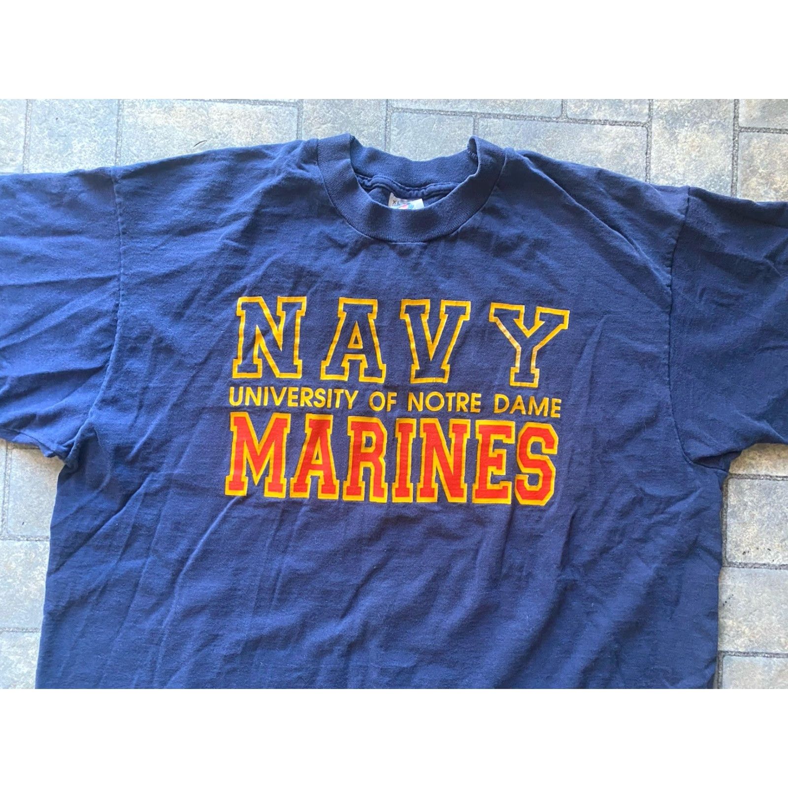 Fruit Of The Loom VINTAGE Notre Dame Fruit of the Loom T-Shirt Men XL Marine Navy Short Sleeve College University Military Modern See Photos Pride1940s? Size US XL / EU 56 / 4 - 3 Thumbnail