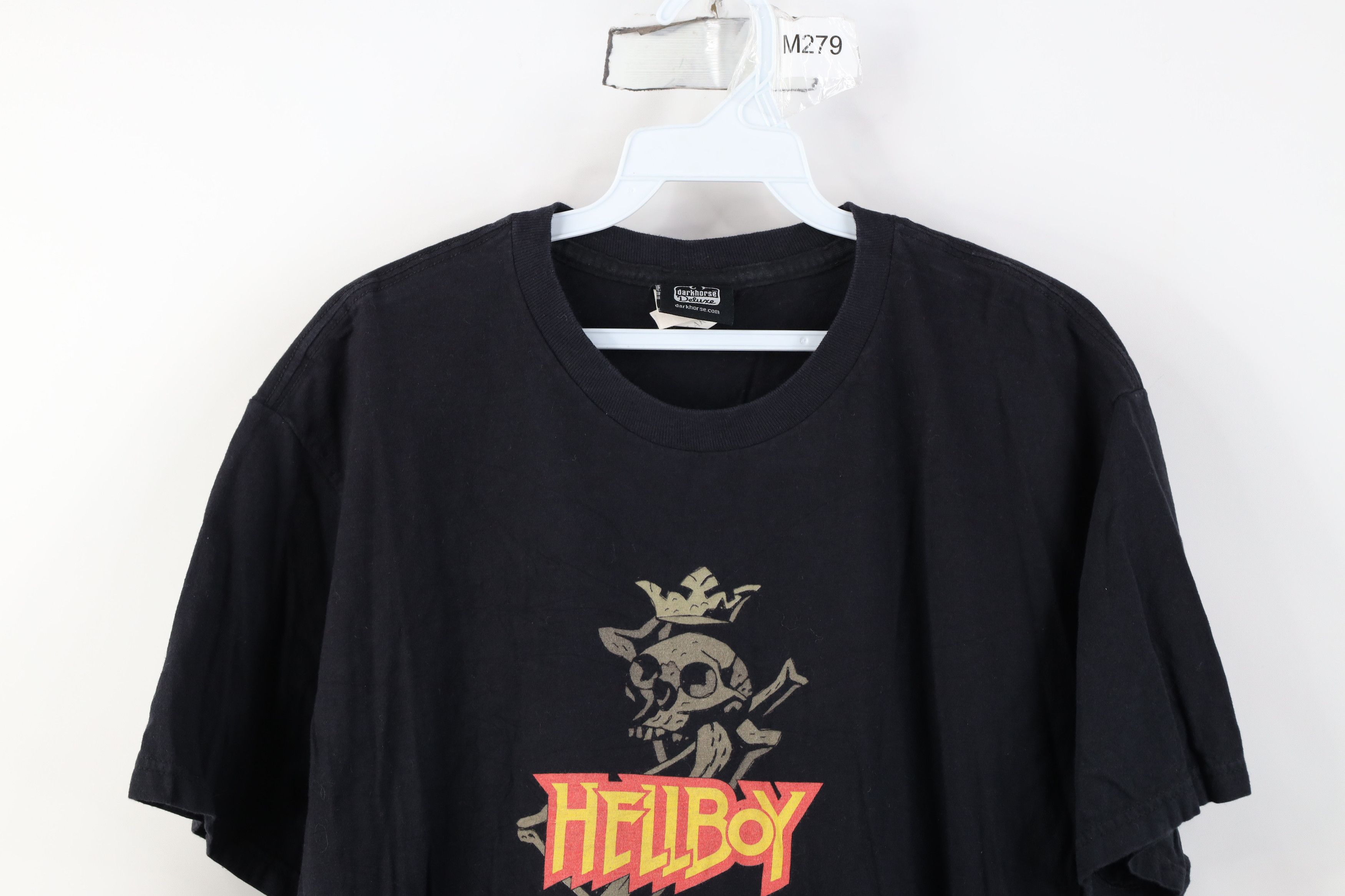 Vintage Vintage 2008 Dark Horse Comics Mike Mignola Hellboy T-Shirt Size US XL / EU 56 / 4 - 2 Thumbnail