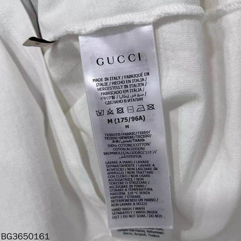 Gucci Gucci Rabbit print logo short sleeves Size US M / EU 48-50 / 2 - 2 Thumbnail