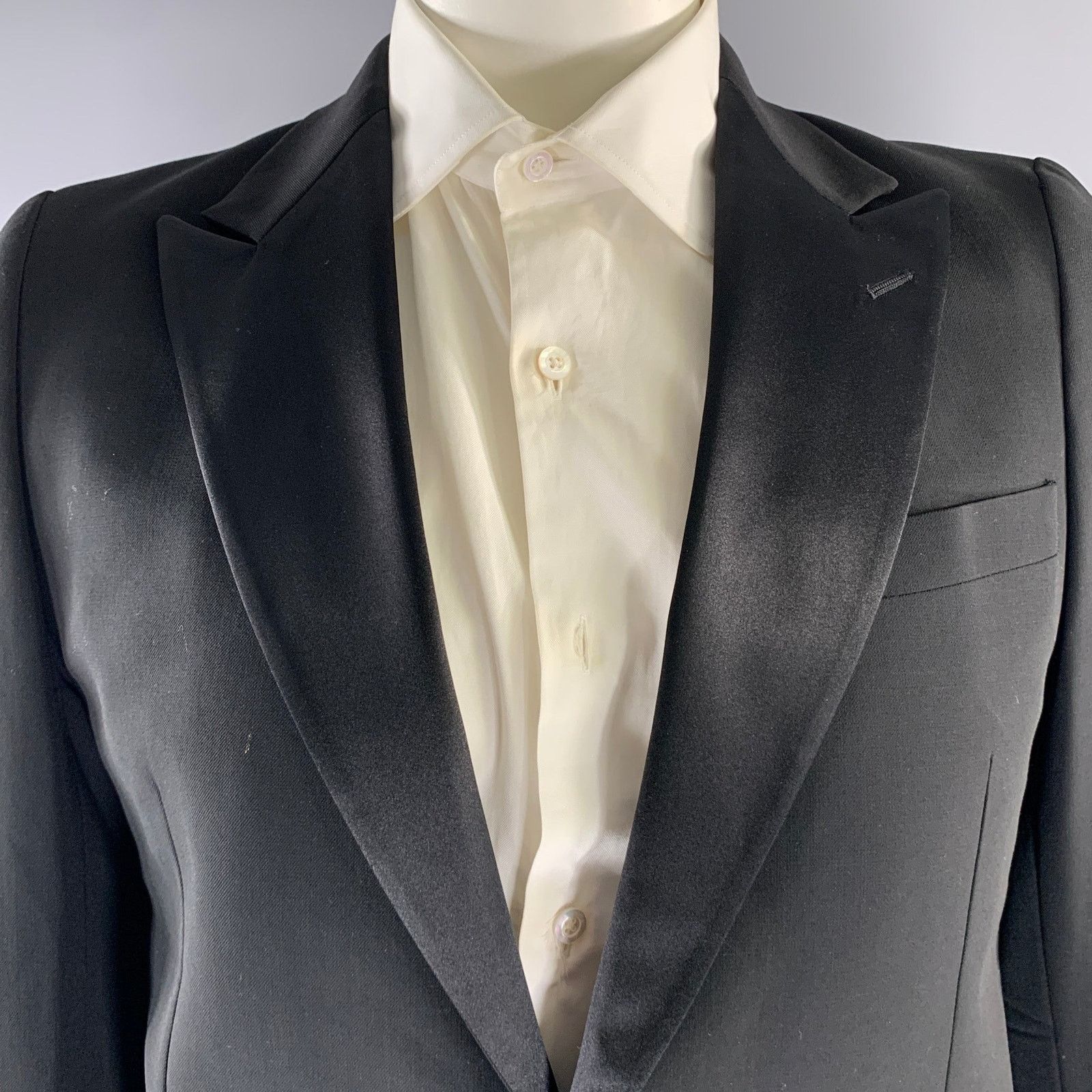 Emporio Armani EMPORIO ARMANI Size 44 Black Wool Peak Lapel Sport Coat Size 44R - 2 Thumbnail