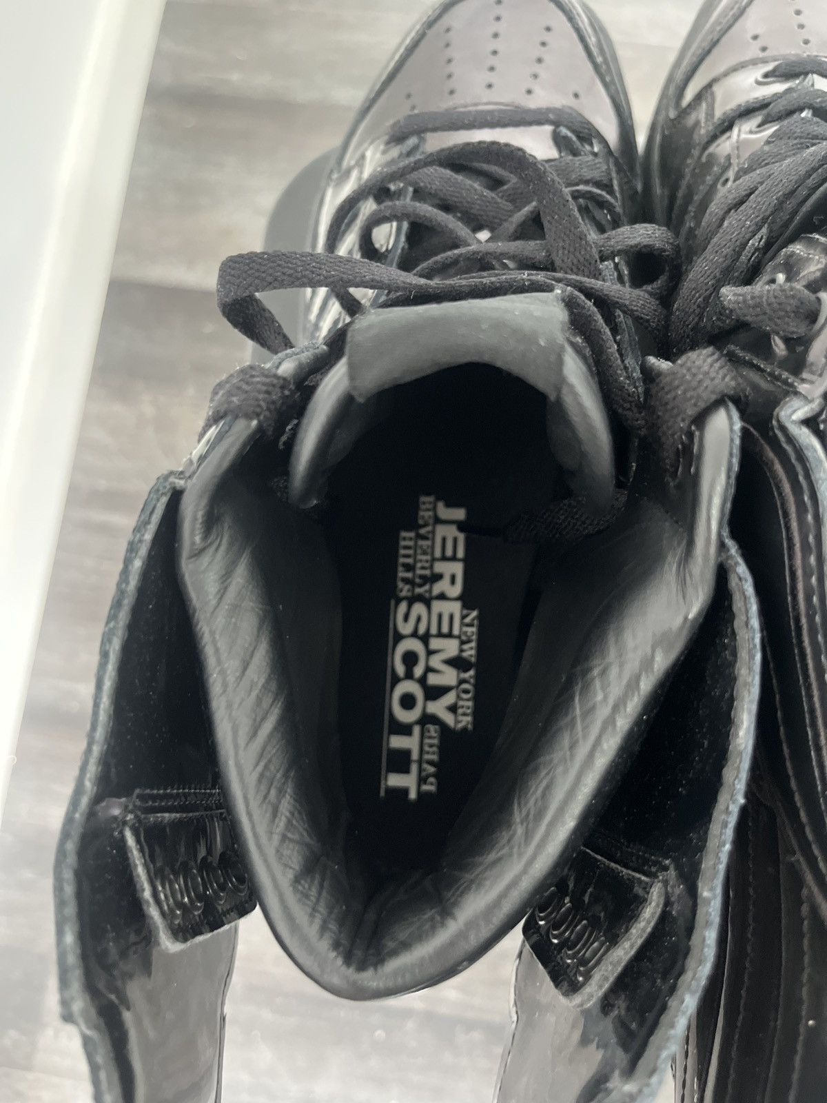 Adidas × Jeremy Scott Adidas JS Wings 2.0 Black patent Size US 9 / EU 42 - 7 Thumbnail