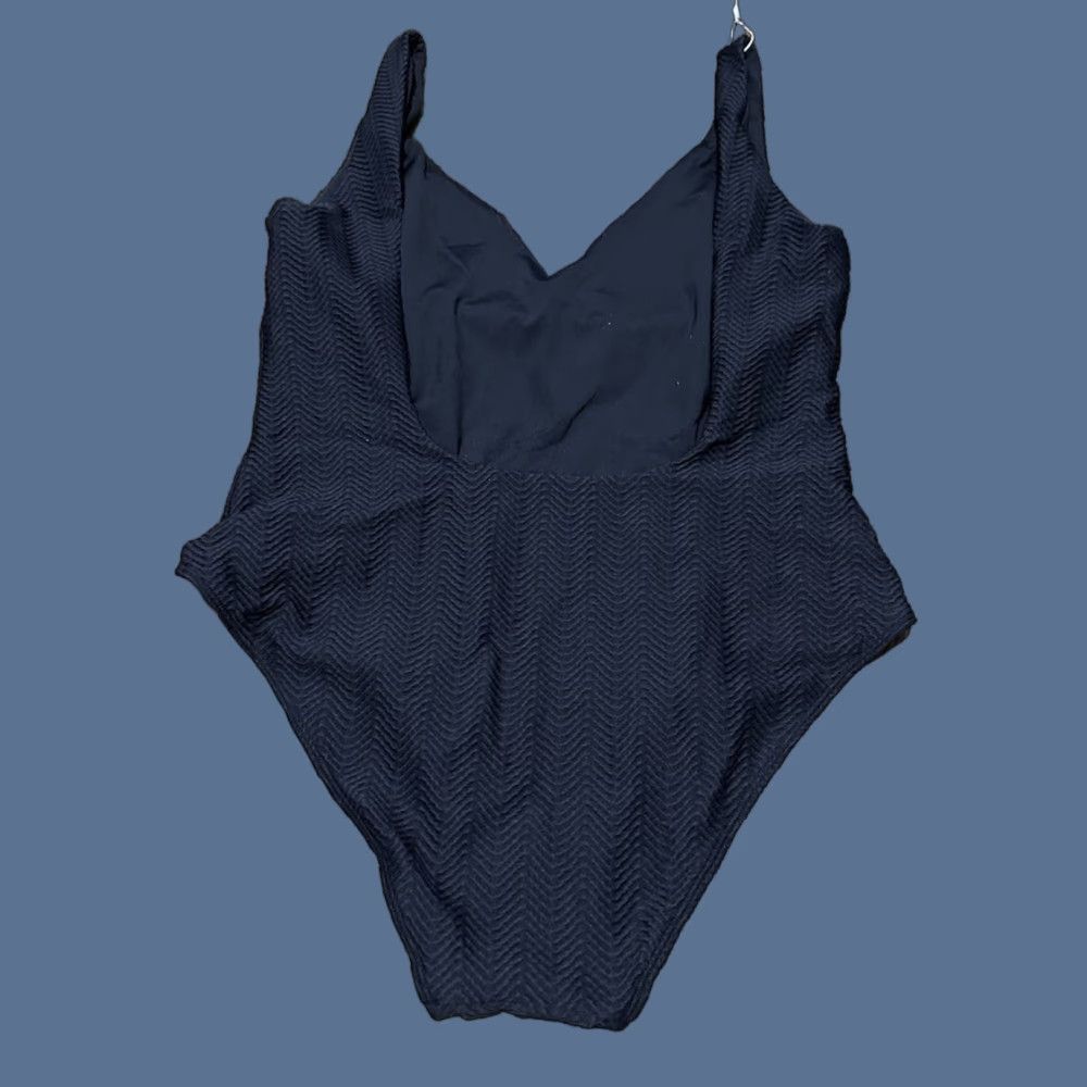 Vintage Monday Swimwear One Piece Swimsuit Women V Black Chevron NEW Size ONE SIZE - 1 Thumbnail