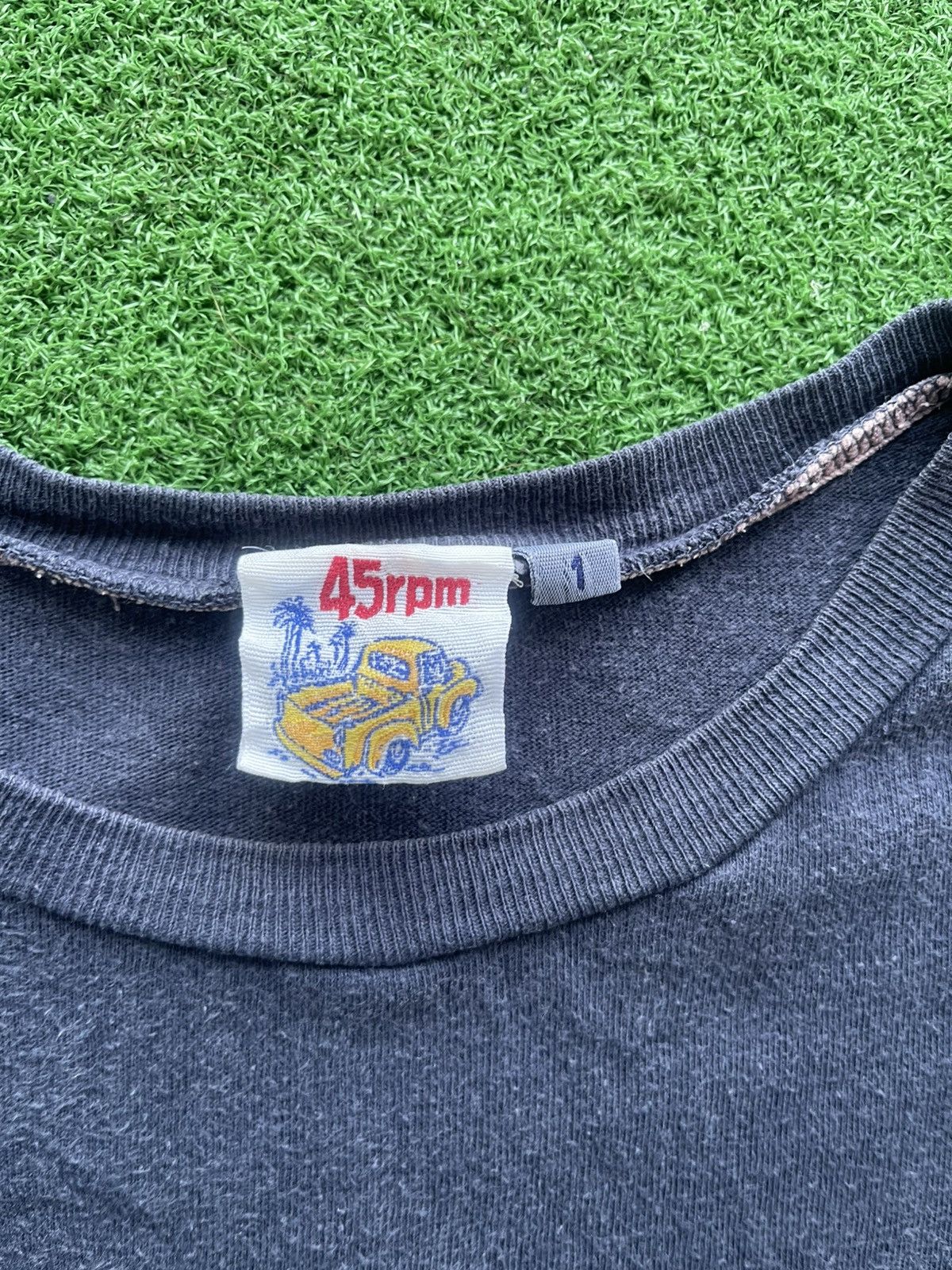 45rpm × Japanese Brand × Kapital 🔥HOT🇯🇵🔥VINTAGE 45 RPM EMBROIDERY SPELL OUT VERY RARE Size US M / EU 48-50 / 2 - 3 Thumbnail