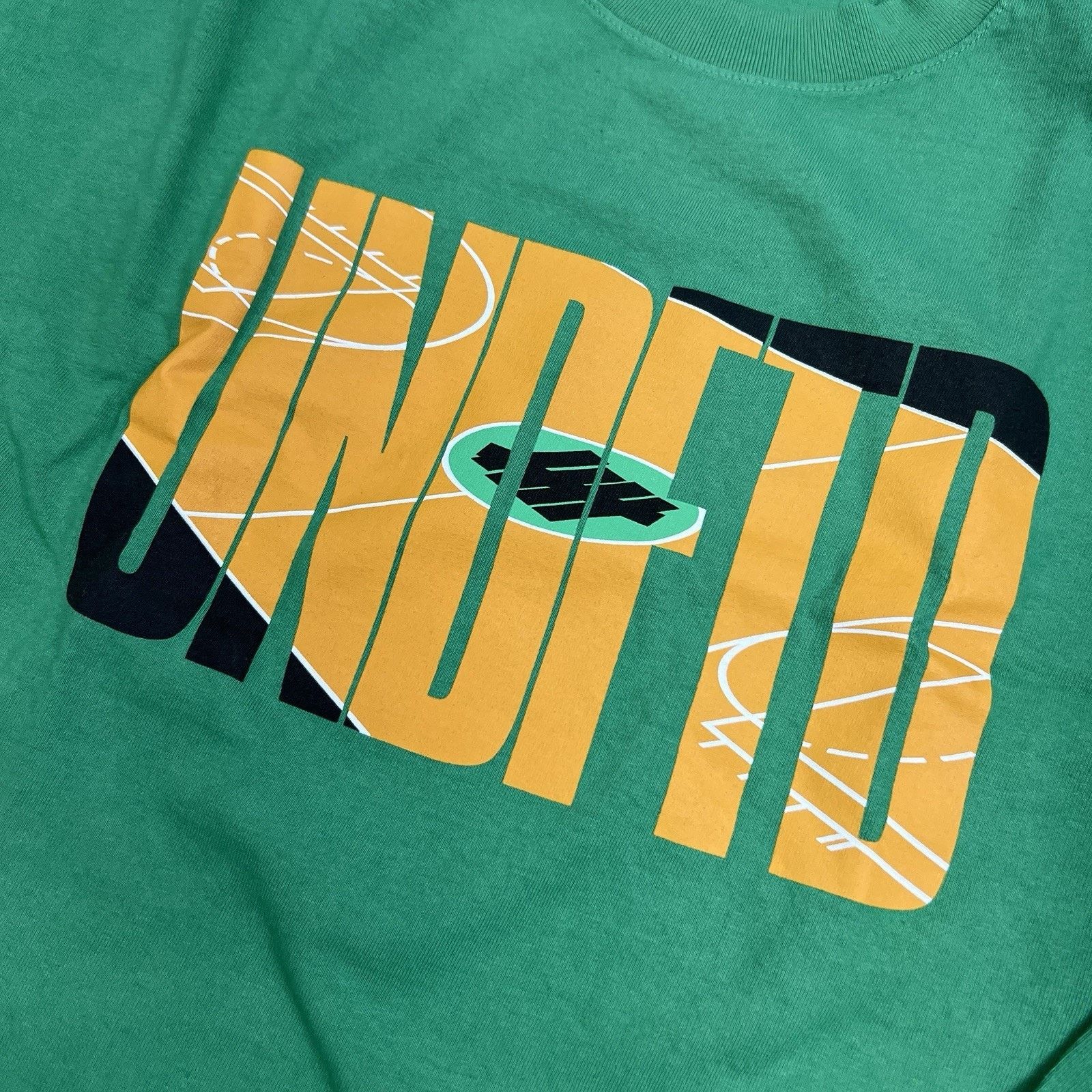 Undefeated Undefeated Long Sleeve Tee Size Large Mens Green Half Court Size US L / EU 52-54 / 3 - 6 Thumbnail