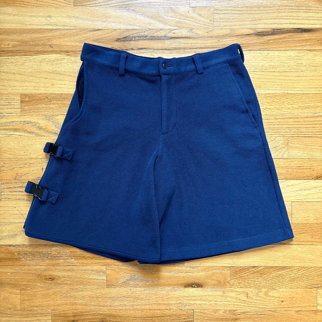 Comme des Garcons Homme Plus SS2010 Fleece Buckle Shorts Size US 32 / EU 48 - 1 Thumbnail