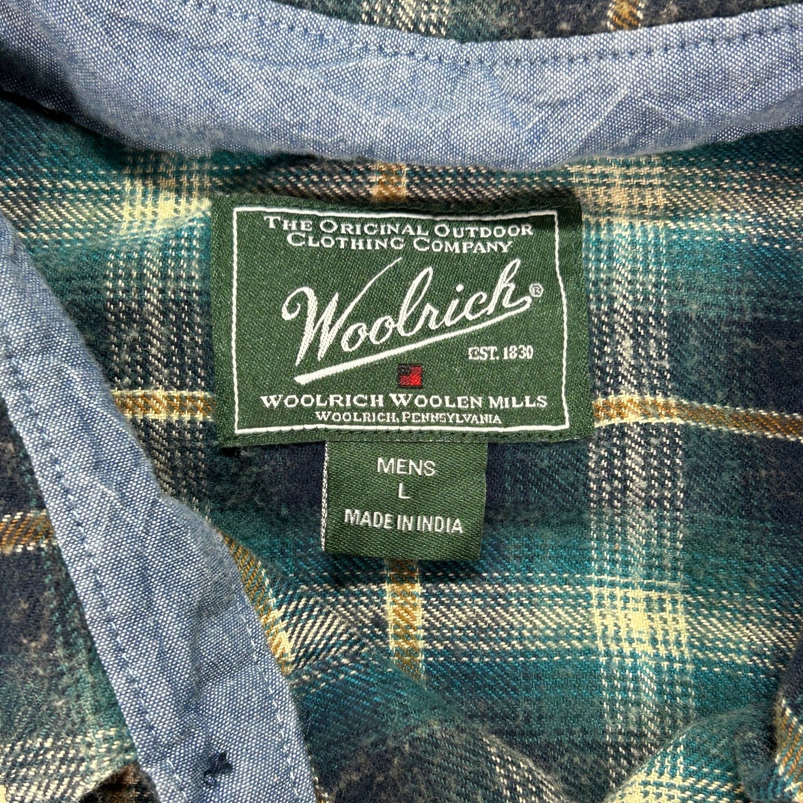 Woolrich Woolen Mills Woolrich Din blue/black plaid flannel button up casual mns L Size US L / EU 52-54 / 3 - 4 Thumbnail