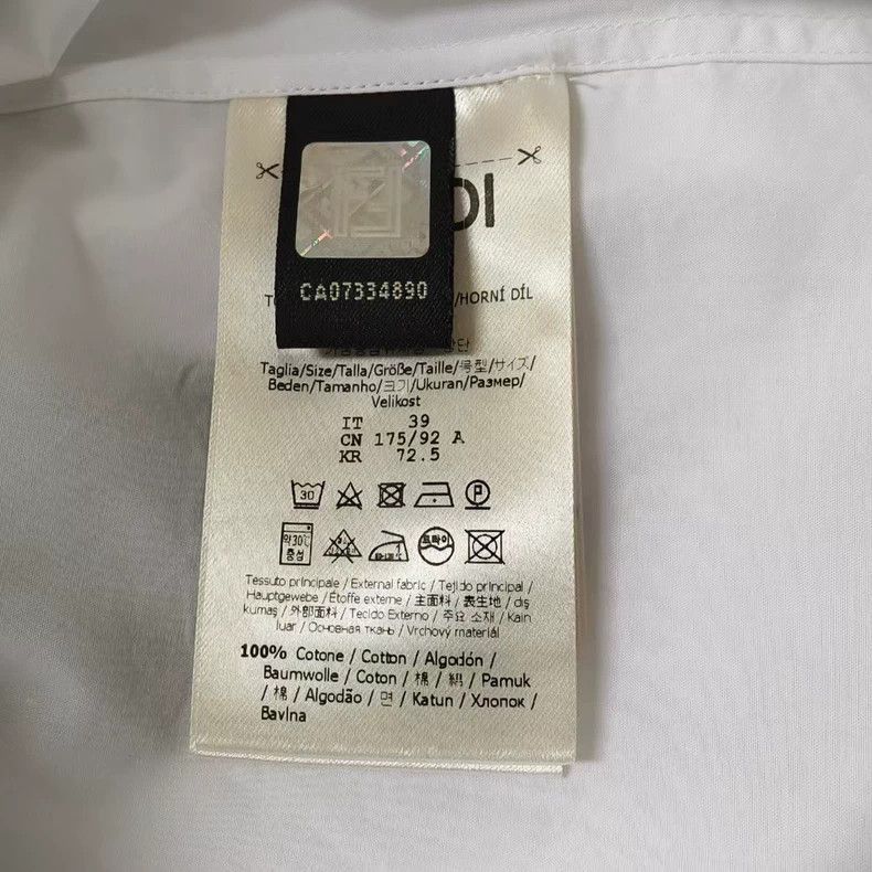 Fendi Fendi size 39 Neck logo shirt Size US XXS / EU 40 - 4 Thumbnail