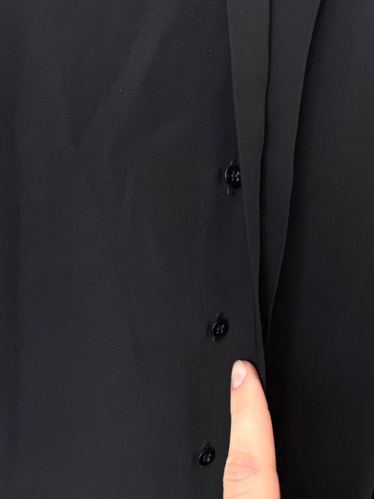Cartier Vintage Cartier Silk Style Shirt Long Sleeve Size M / US 6-8 / IT 42-44 - 4 Thumbnail