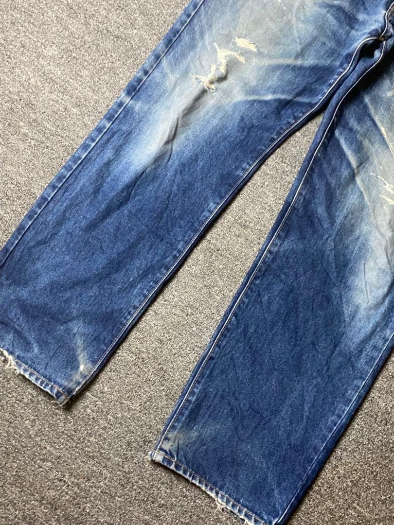 Japanese Brand Unique Clothing Warehouse Distressed Jeans (149) Size US 35 - 8 Thumbnail