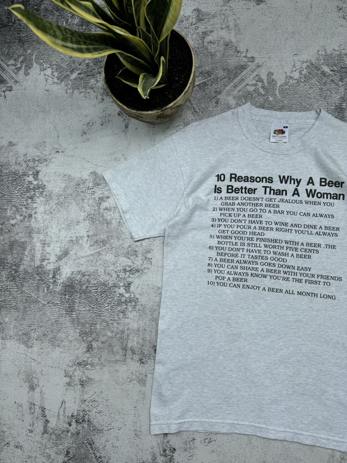 Vintage Mem 10 Reasons Why A Beer Is Better Than A Woman T Shirt Size US M / EU 48-50 / 2 - 4 Thumbnail