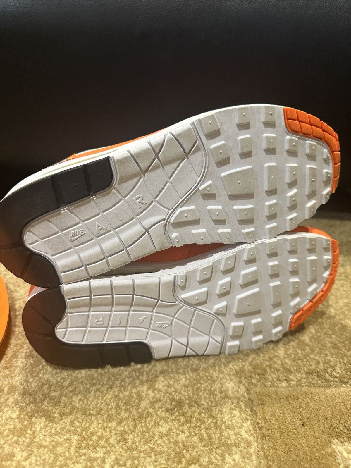 Nike Nike Just Do It Pack Air Max 1 Sz 11 GREAT CONDITION NO BOX Size US 11 / EU 44 - 8 Thumbnail