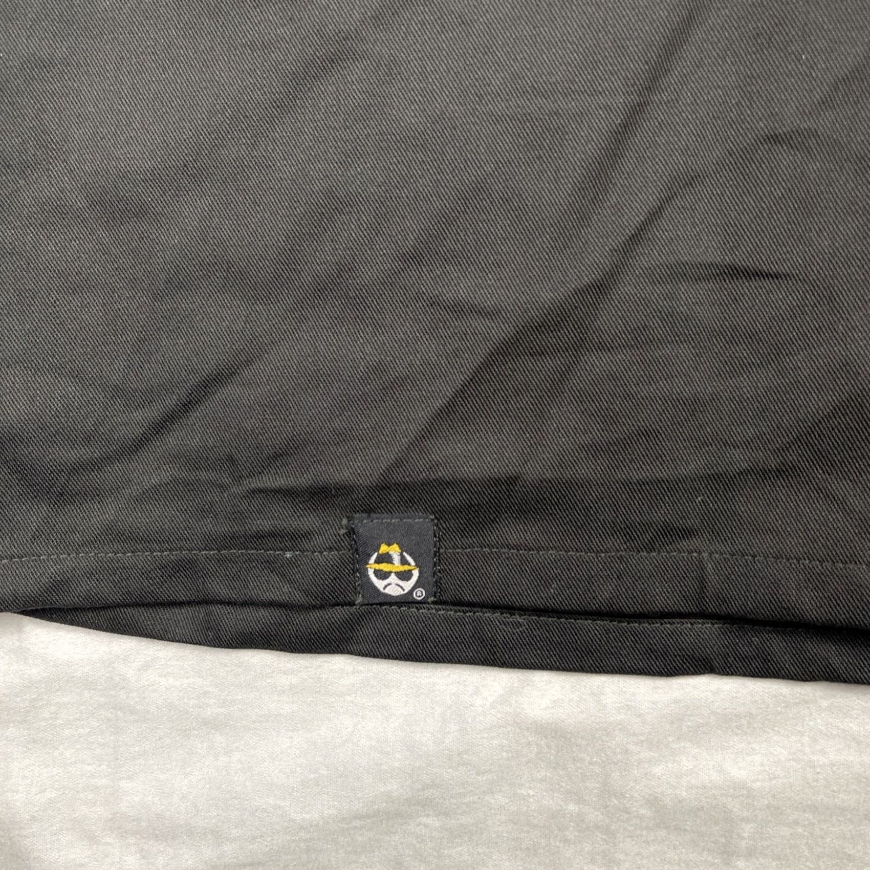 Black Halo Lowrider Shirt Mens Medium Black Half Zip Short Sleeve Steetwear Cholo Vintage Mens Size US M / EU 48-50 / 2 - 5 Thumbnail