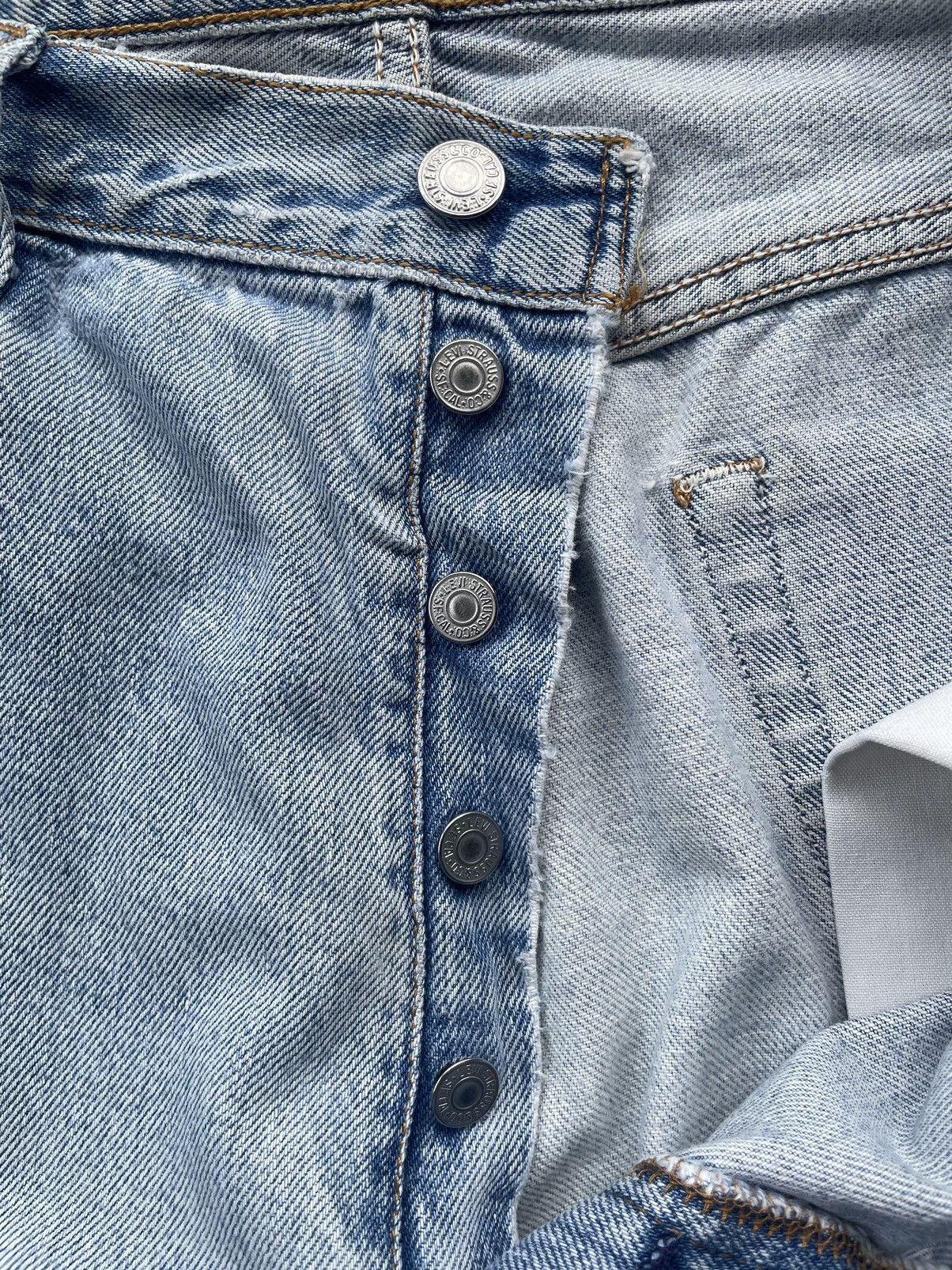Levi's Vintage 1997 Levis 501 e Distresed Denim Size US 35 - 25 Thumbnail