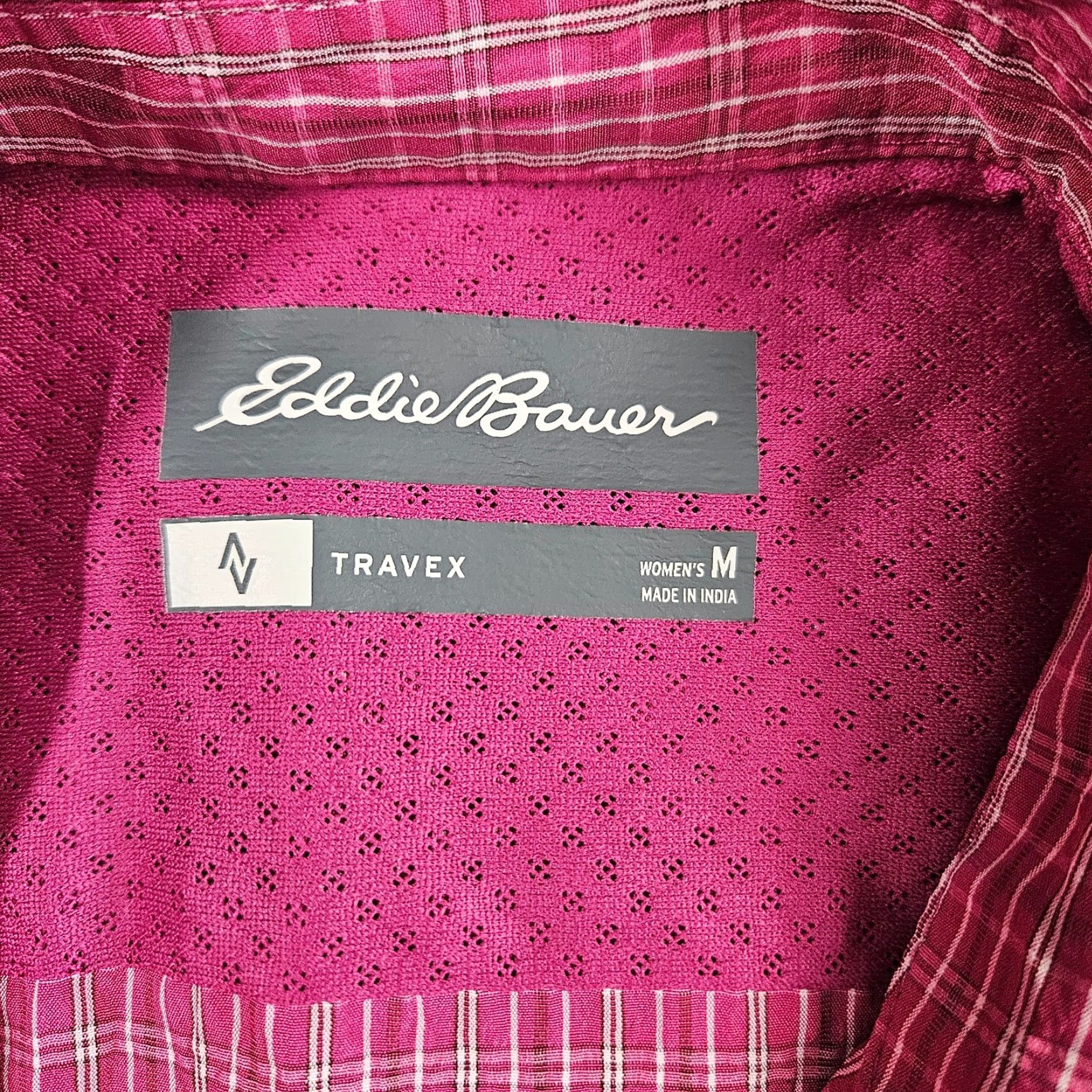 Eddie Bauer VINTAGE Eddie Bauer Travex Womens Button Front Top Sz Medium Pink Pockets Vented Size M / US 6-8 / IT 42-44 - 7 Thumbnail