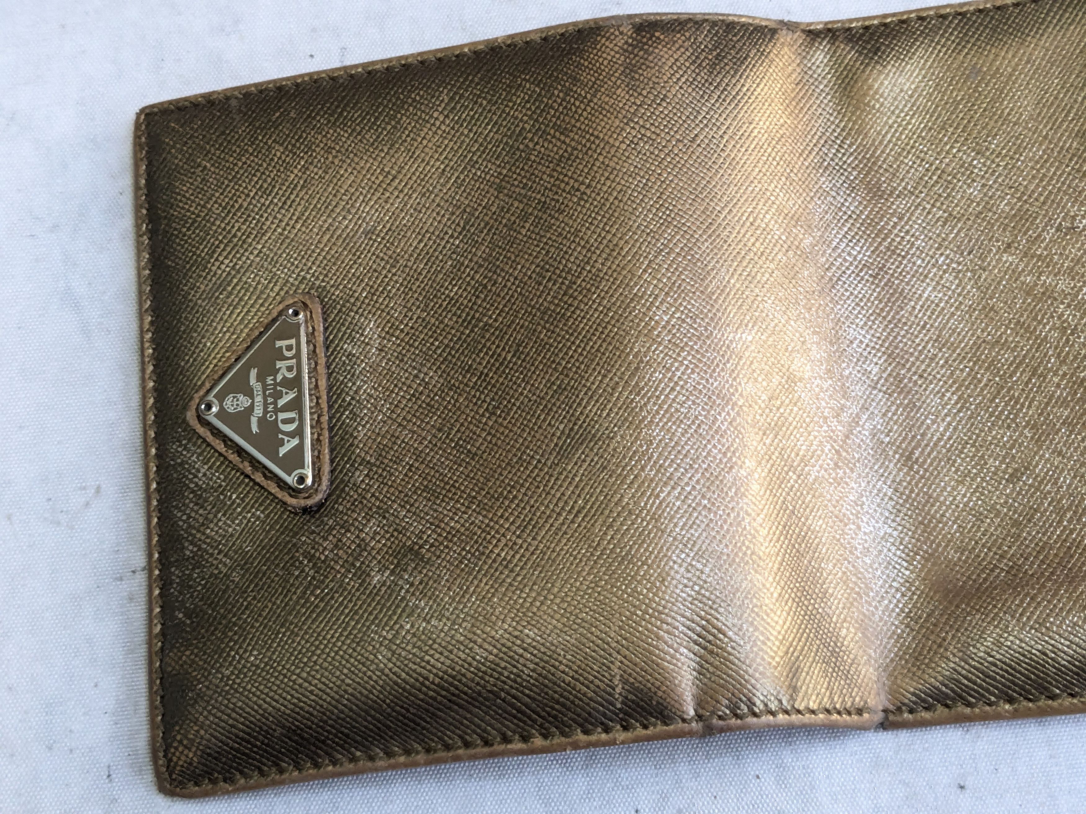 Prada Prada Wallet Gold Leather Trifold Cardholder Y2K Size ONE SIZE - 12 Thumbnail