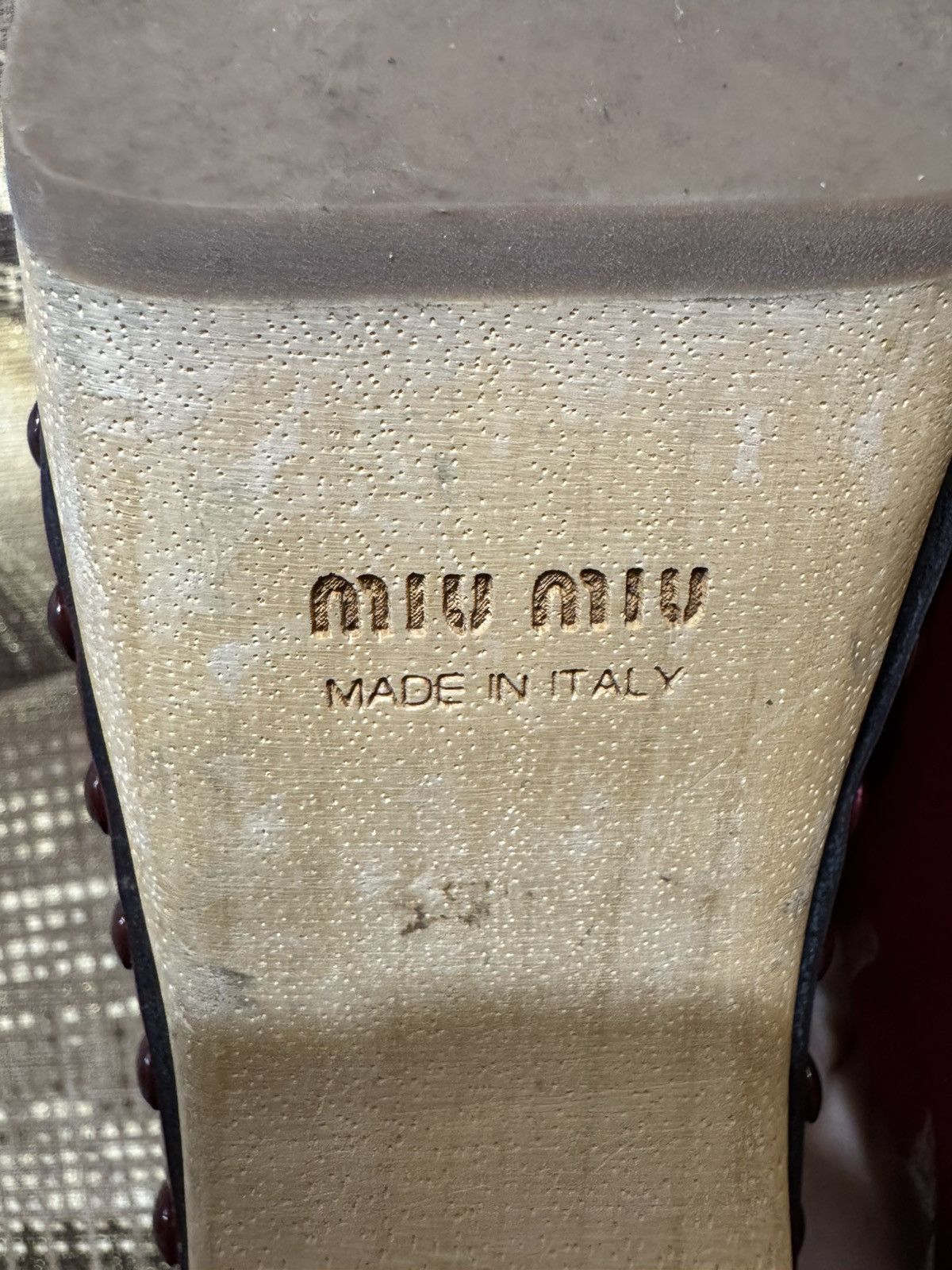 Miu Miu Miu Miu Women's Clogs Size 37 1/2 Made in Italy Size US 7.5 / IT 37.5 - 16 Thumbnail
