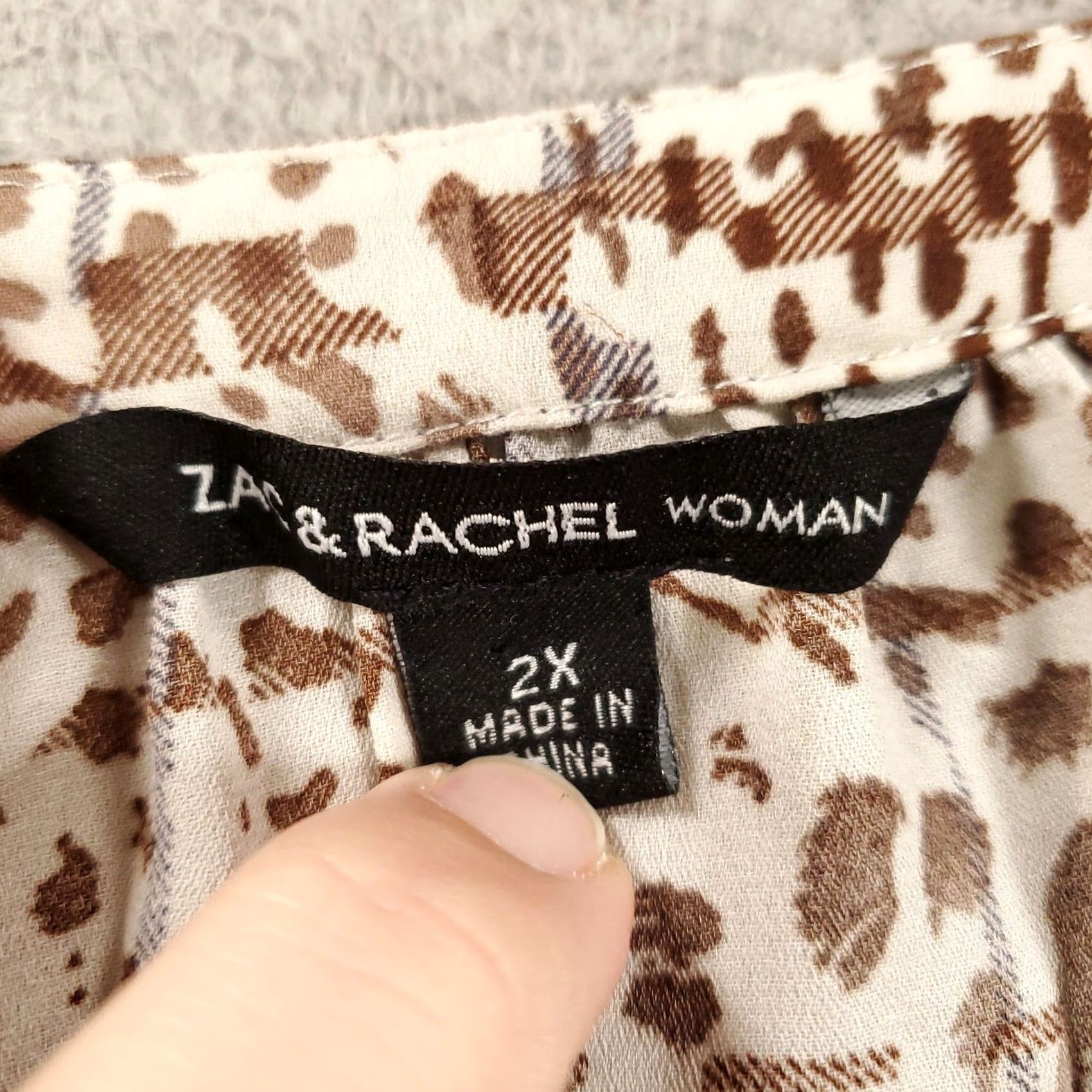 Vintage Zac & Rachel Blouse Womens 2X Brown White Animal Print V Neck Pullover Balloon Sleeve Tunic Bohemian Size XXL / US 16-18 / IT 52-54 - 5 Thumbnail