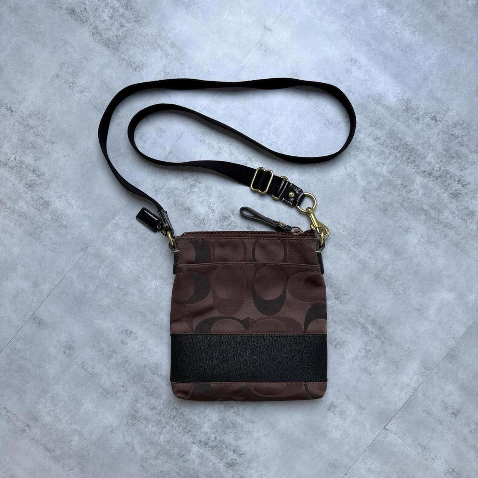 Coach Y2K Coach Brown Crossbody Shoulder Bag Size ONE SIZE - 5 Thumbnail