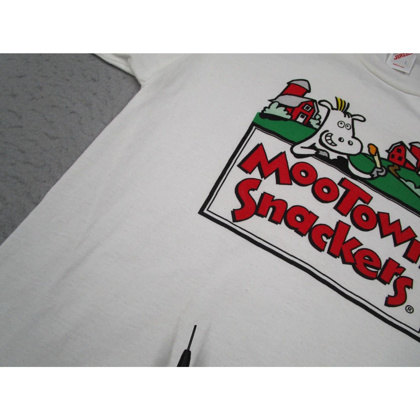 Jerzees Vintage JERZEES Shirt Mens Large White Short Sleeve Crew Neck 90s Mootown Snackers USA Tee Size US L / EU 52-54 / 3 - 4 Thumbnail