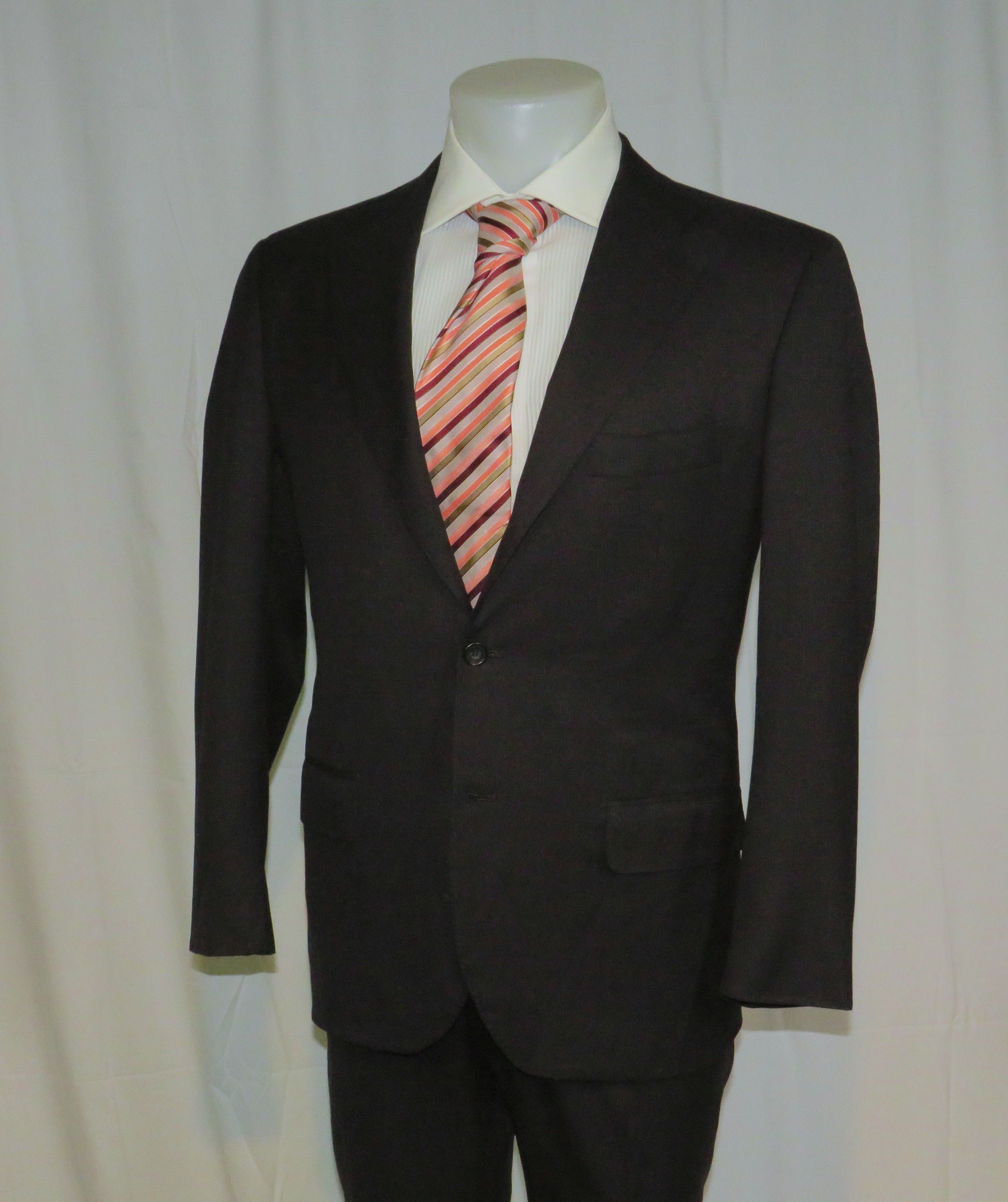 Kiton 8% Vicuna Argentina Dark Gray Stripe Three Roll Two Suit 42R Size 42R - 8 Thumbnail