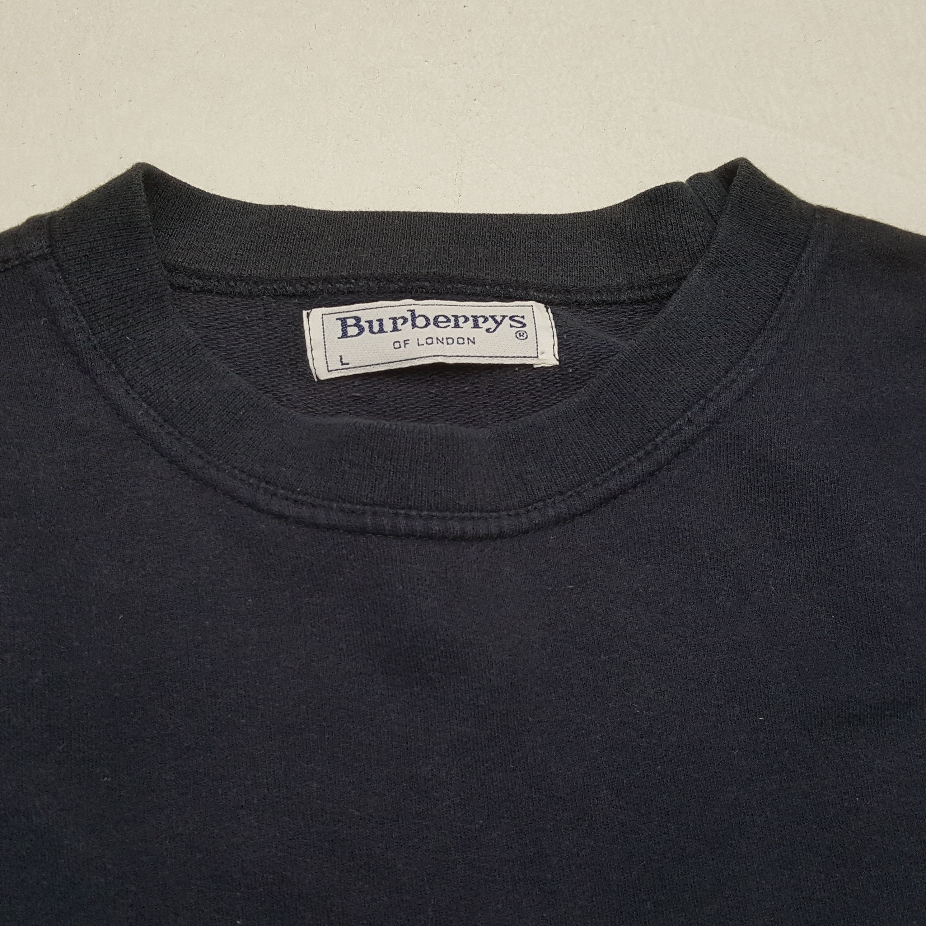 Vintage BURBERRYS Fashion Brand Embroidery Design Sweatshirt