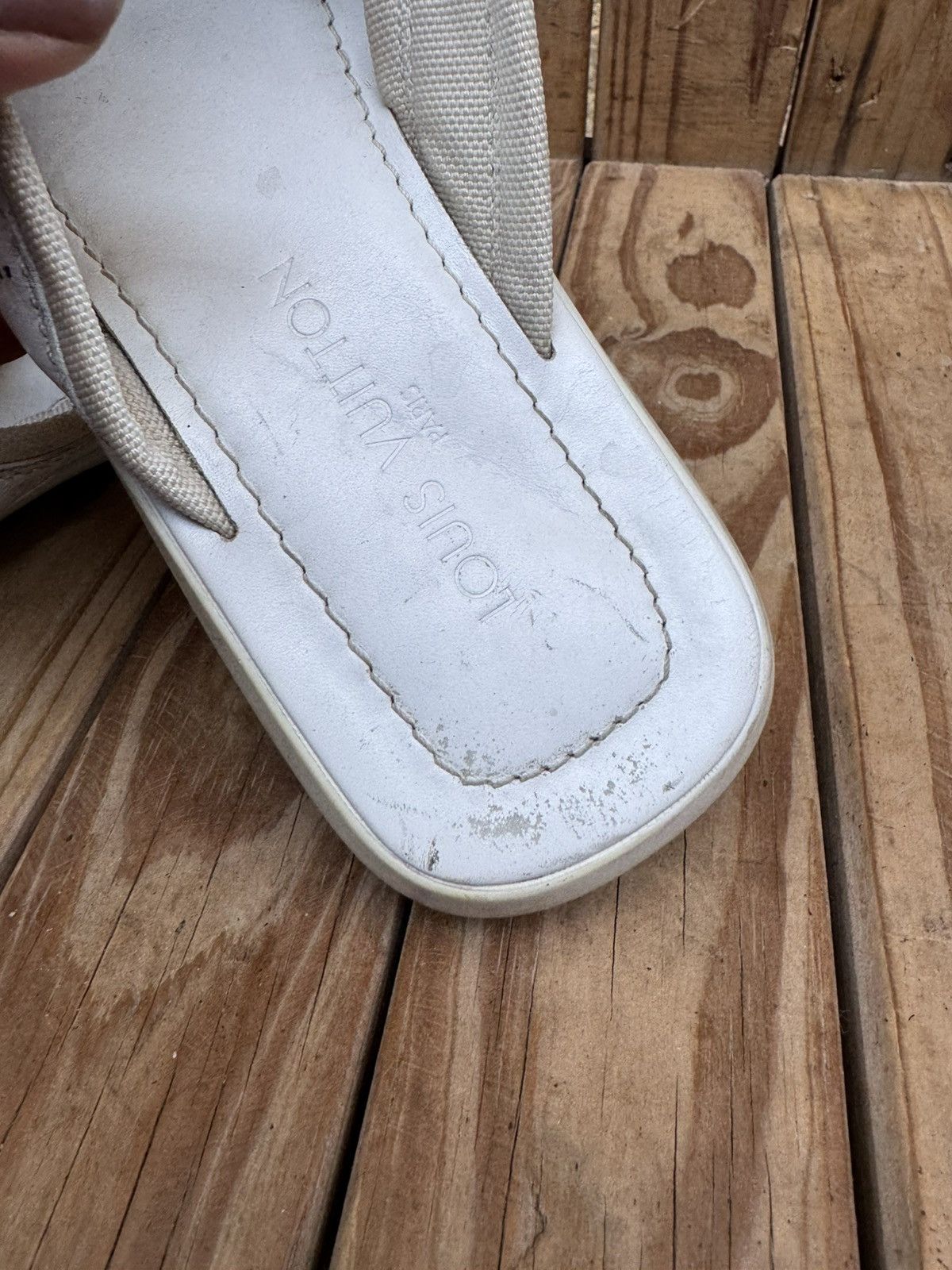 Louis Vuitton Louis vuitton White Leather strappy Men’s sandals UK 10.5 Size US 11.5 / EU 44-45 - 17 Thumbnail