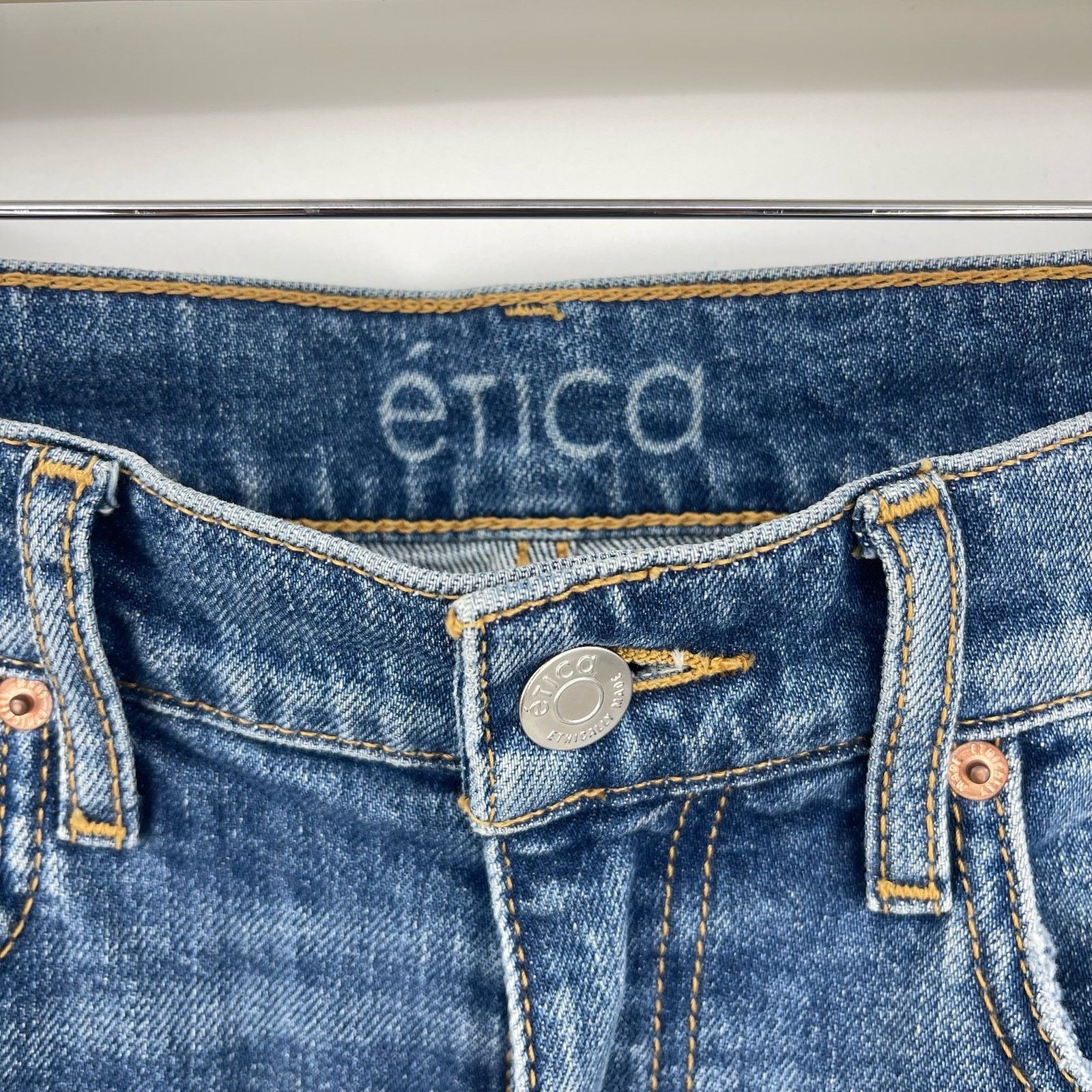 ETICA Etica | Twisted Seam Slim Split Hem Jeans Riverside Wash 26 Size 26" / US 2 / IT 38 - 7 Thumbnail
