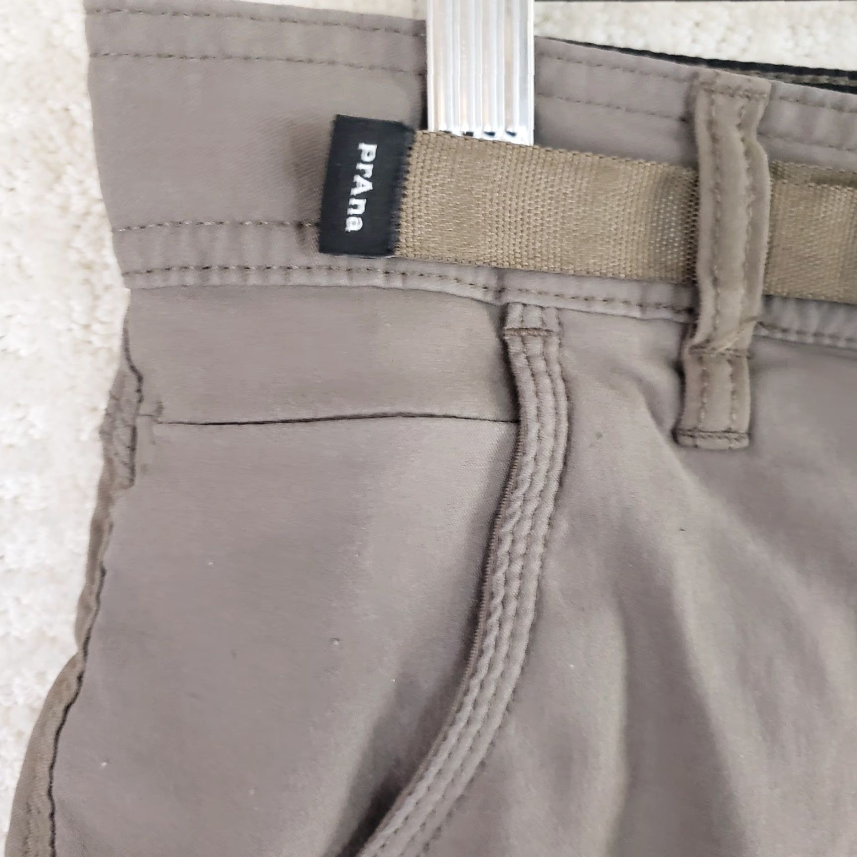 Prana prAna Breathe Shorts Mens 34w 8" Inseam Dark Brown Nylon Stretch Cargo Regular Flat Front Rise Mid-Length Outdoor Travel Casual Mens Size US 34 / EU 50 - 4 Thumbnail