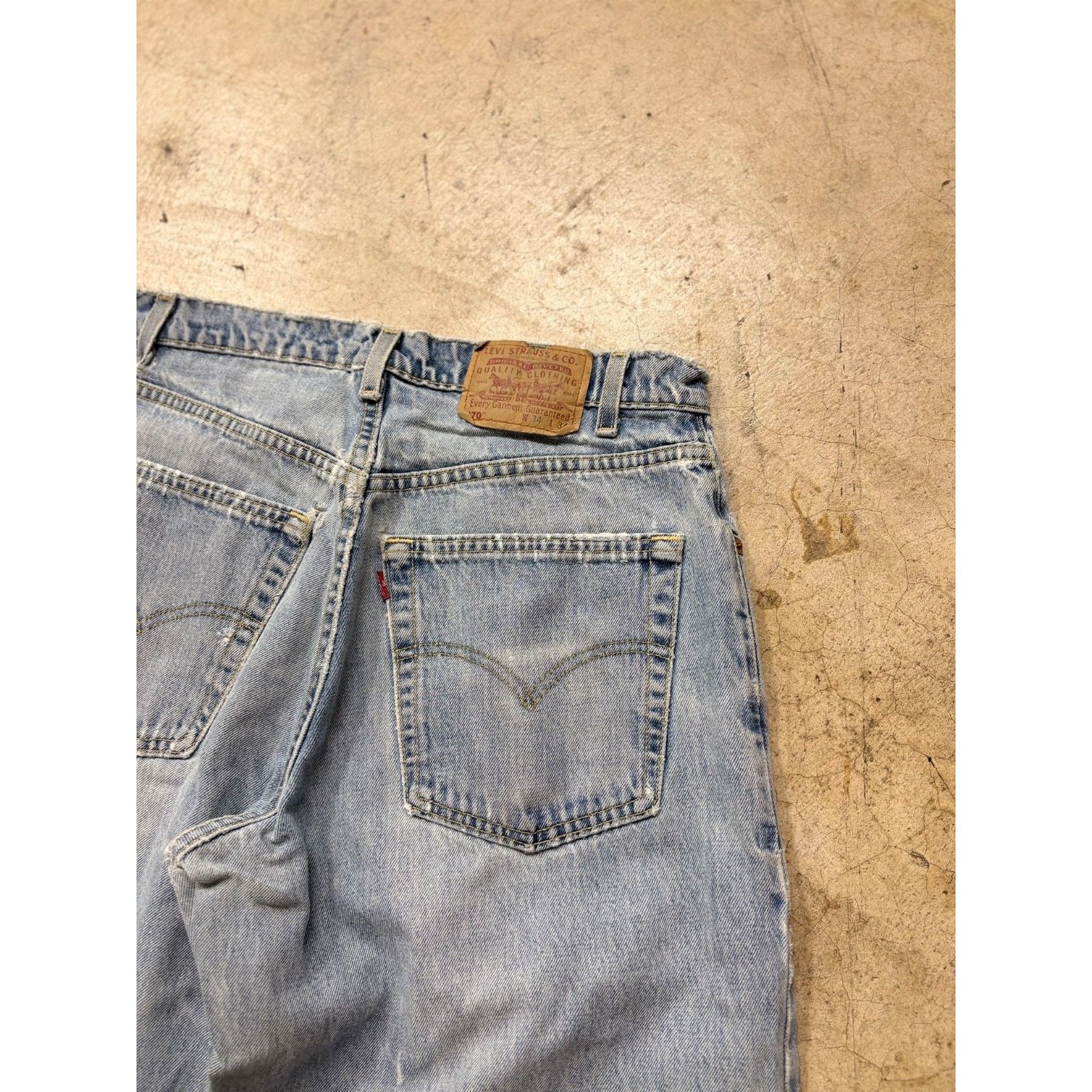 Levi's VTG Levi’s 570 Baggy Fit Jeans 34x34 Light Wash Y2K Size US 34 / EU 50 - 19 Thumbnail
