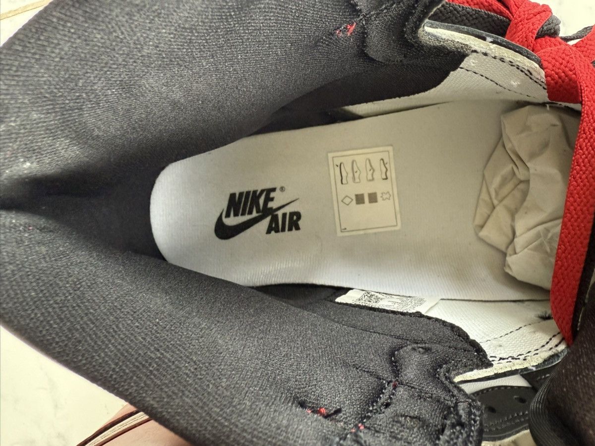 Jordan Brand Air Jordan 1 black Toe Size US 11.5 / EU 44-45 - 6 Thumbnail