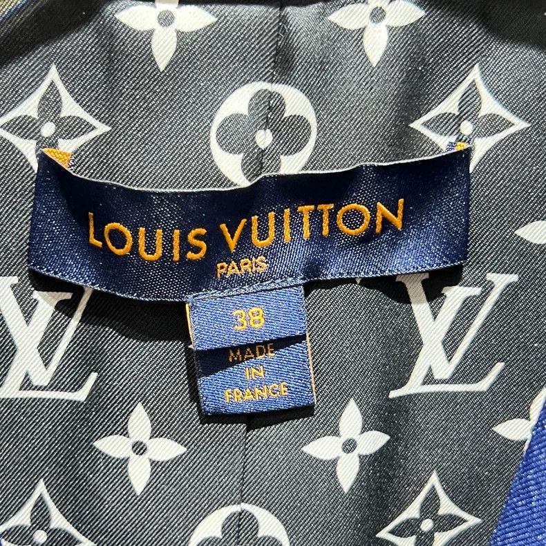 Louis Vuitton Louis Vuitton Blue Badge Preppy Blazer jacket Size XS / US 0-2 / IT 36-38 - 4 Thumbnail