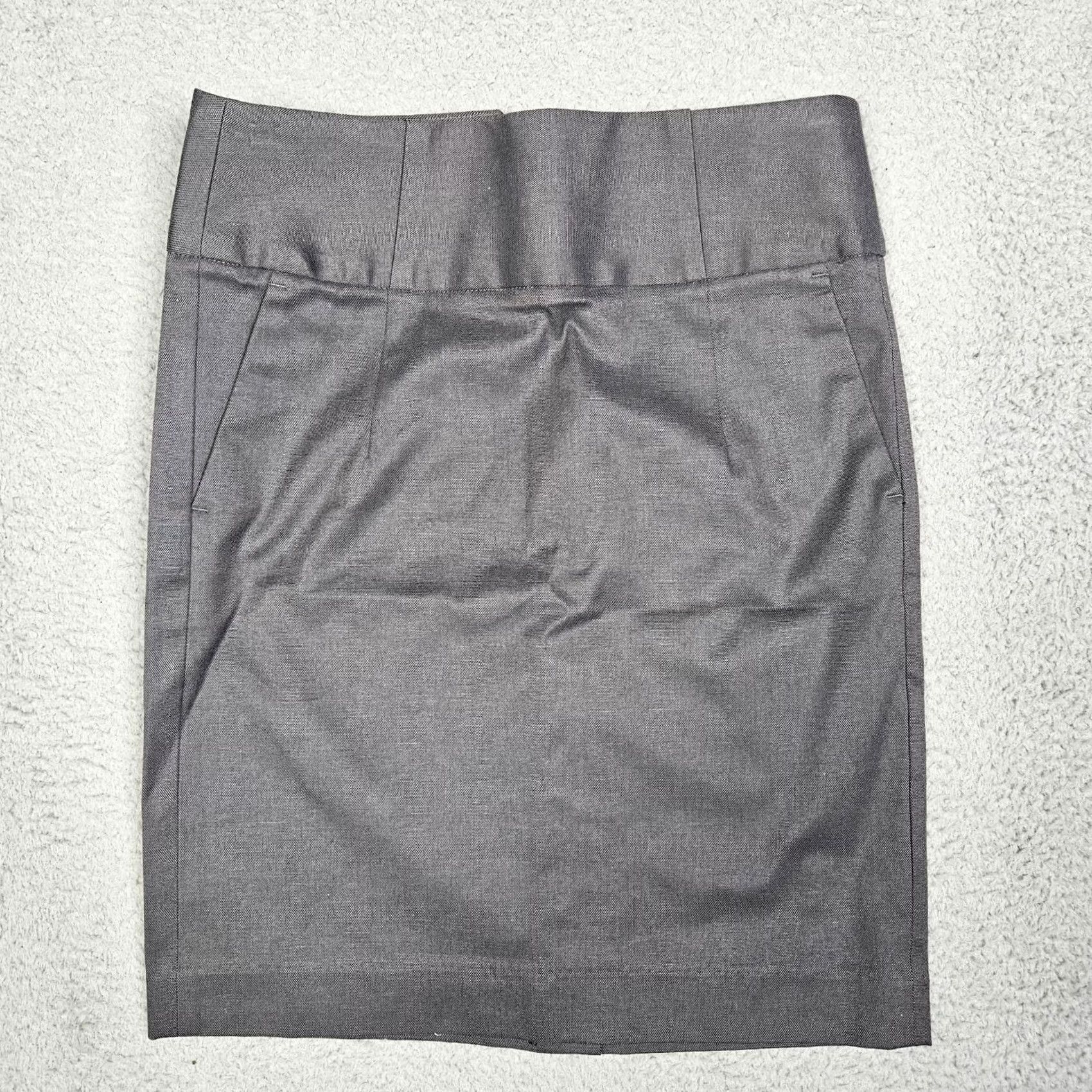 Banana Republic Banana Republic Women’s Gray Pencil Skirt Size 2 Regular A-Line Short Solid Cotton Spandex NEW Mens? Size 26" / US 2 / IT 38 - 2 Thumbnail