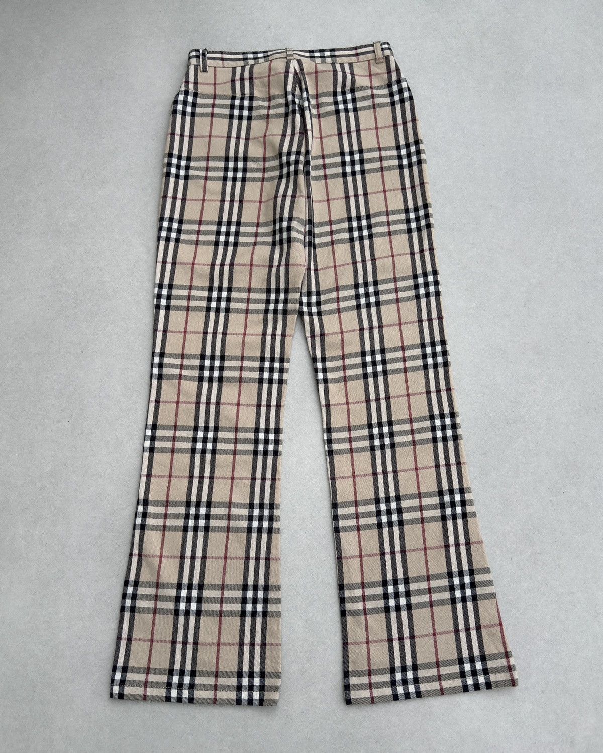 Burberry 2000’s Burberry Nova Check Logo Monogram Flared Jeans Size 28" / US 6 / IT 42 - 3 Thumbnail
