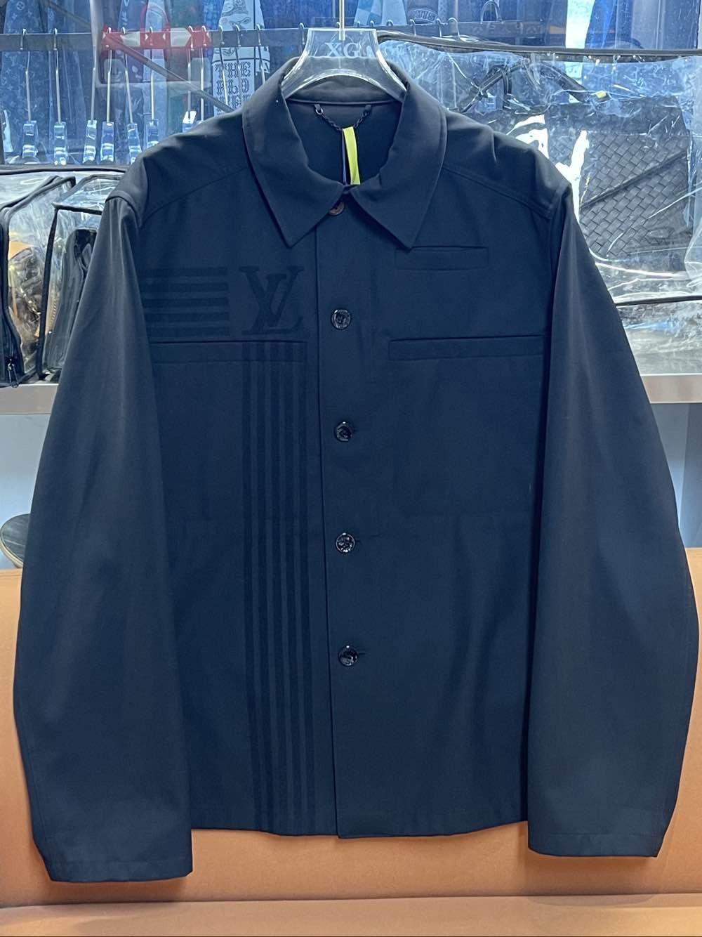 Louis Vuitton Louis Vuitton Monogram Shirt Jacket Size 54 Size US L / EU 52-54 / 3 - 1 Thumbnail