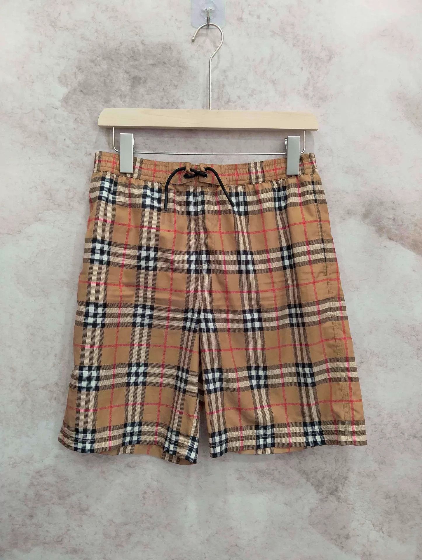 Burberry BURBERRY Elastic Waist Check Short Size US 31 - 1 Thumbnail