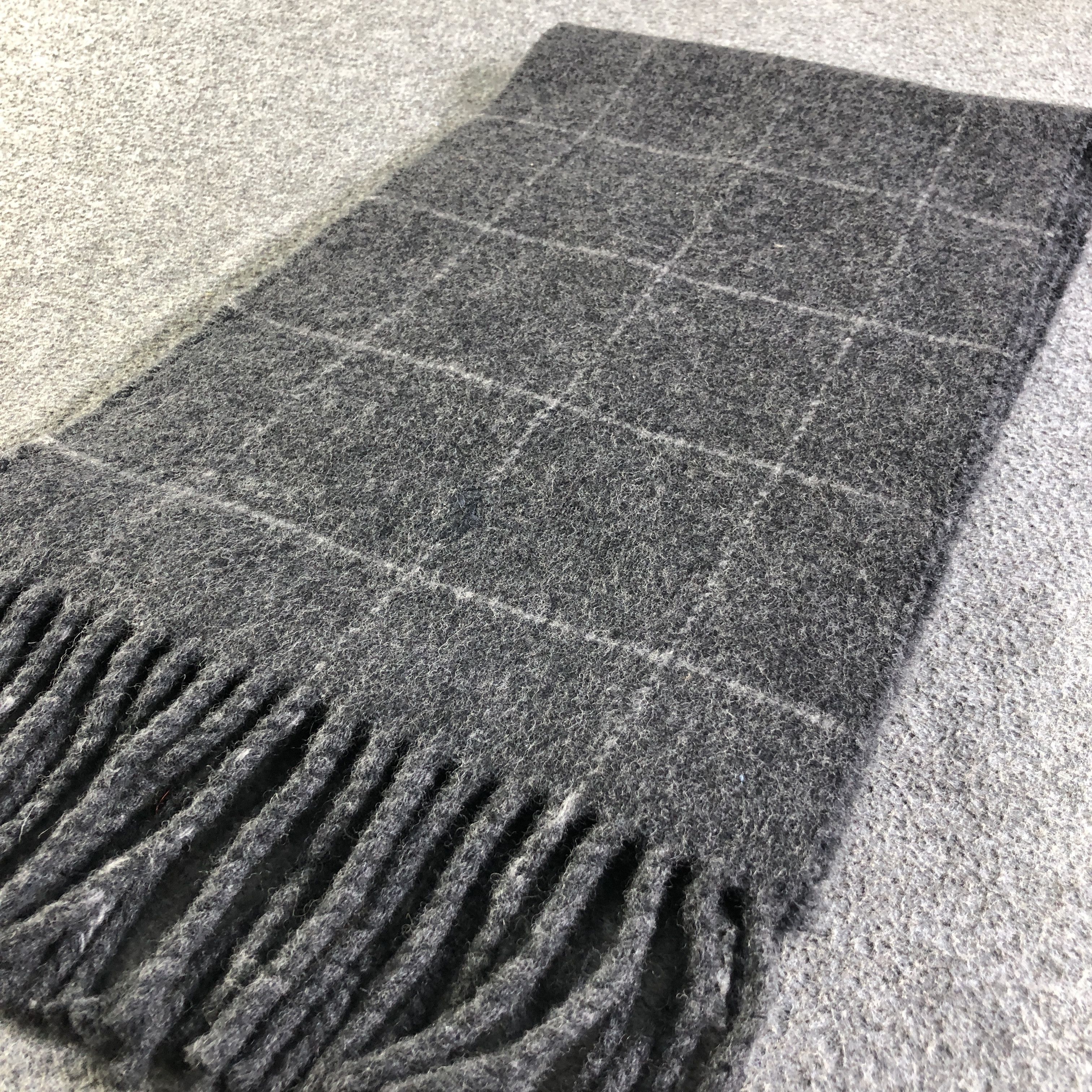 Polo Ralph Lauren Polo Ralph Lauren Wool Scarf Muffler V2648 Size ONE SIZE - 3 Thumbnail