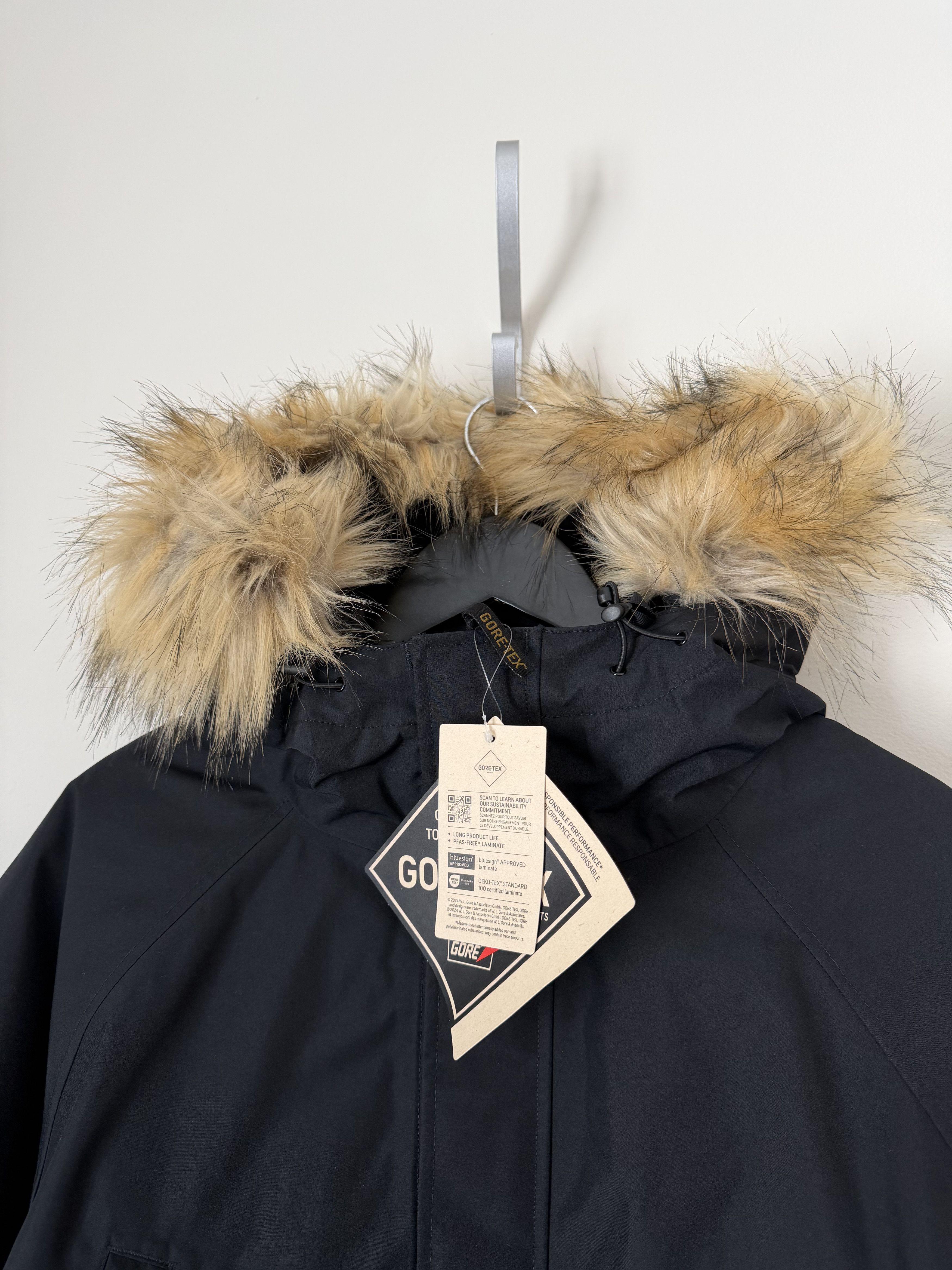 Supreme Supreme Gore-Tex 2 in 1 Reversible 700 Fill Down Parka Black Size US XL / EU 56 / 4 - 2 Thumbnail