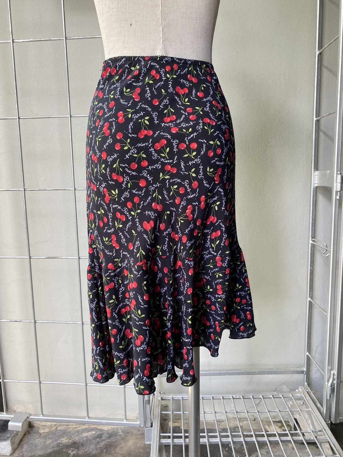 Morgan Homme Morgan Y2K cherry printed skirt Size 22" - 3 Thumbnail