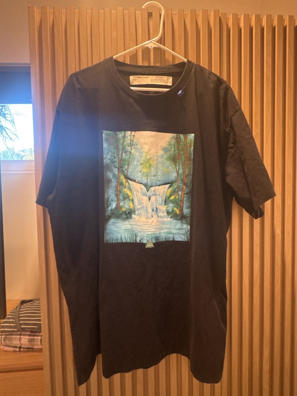 Off-White Tee Shirt