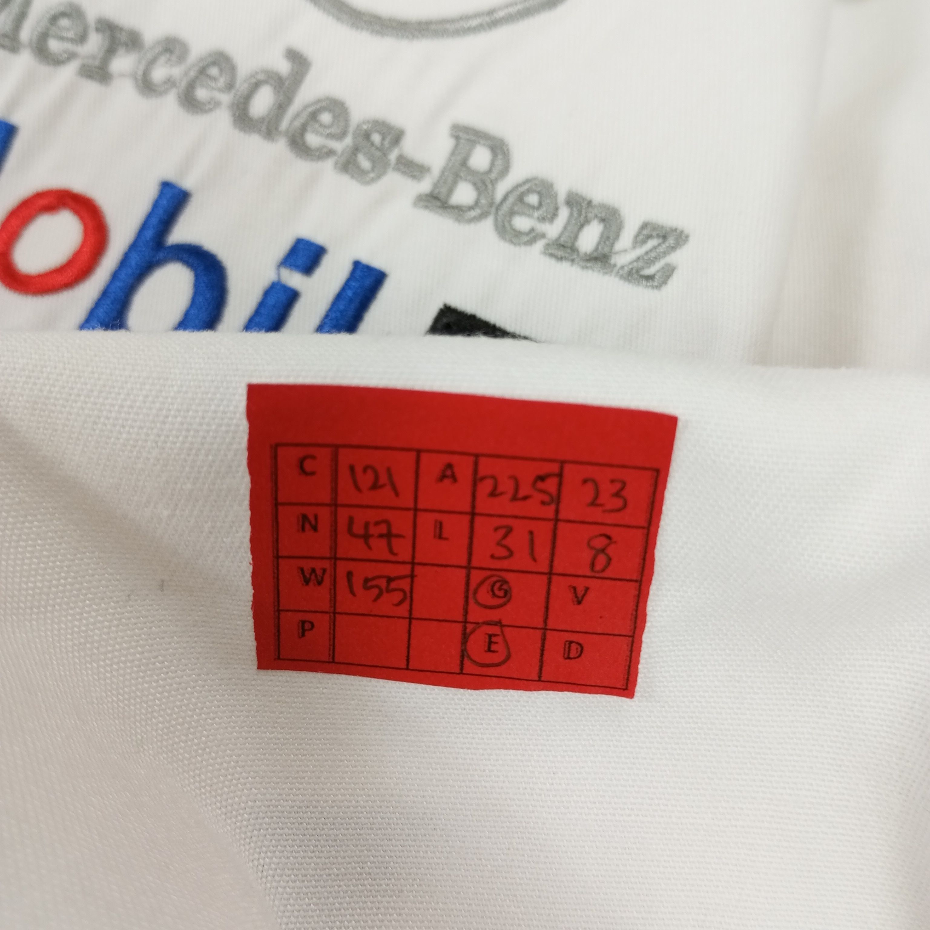 Mercedes-Benz × Vintage Mercedes Benz Santander Vodafone Workwear Style Shirt Size US L / EU 52-54 / 3 - 9 Thumbnail