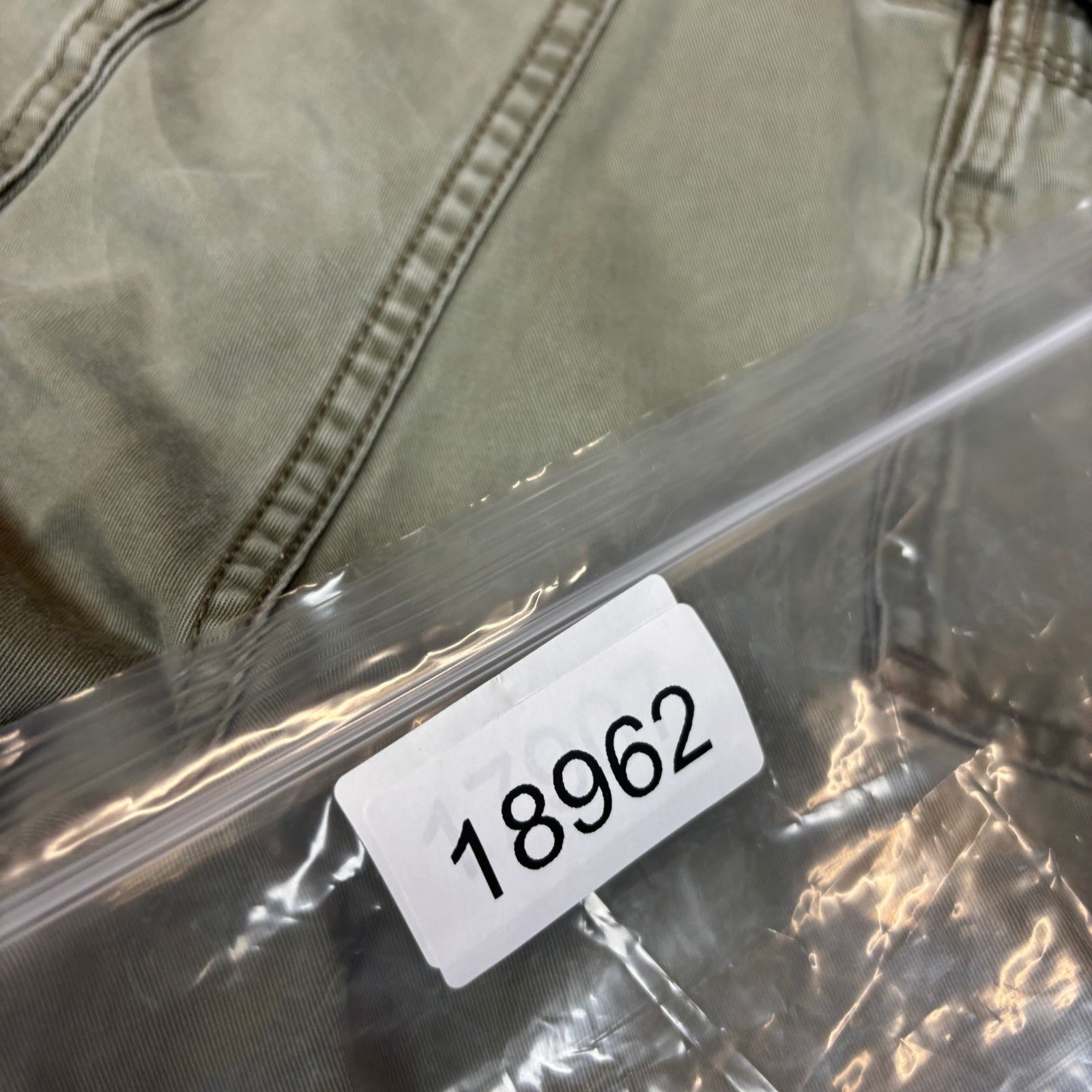 Old Navy Vintage Old Navy Surplus Cargo Pants Skater 38x30 Size US 38 / EU 54 - 17 Thumbnail