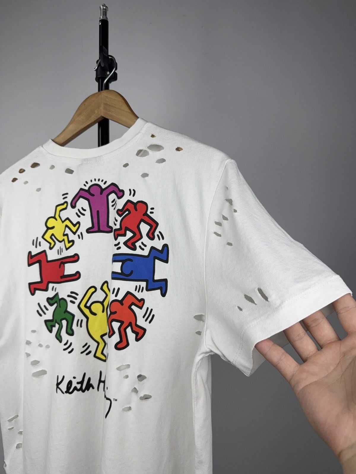 Keith Haring Vintage Distressed 00s Att Logo Keith Haring T-Shirt Size US L / EU 52-54 / 3 - 12 Thumbnail