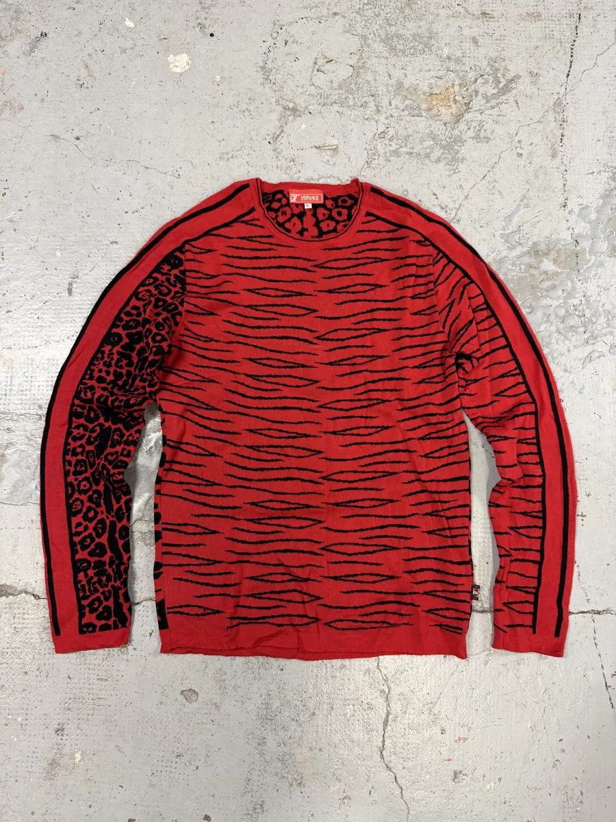 Versace 2000s Versace Zebra Leopard Red Longsleeves Size US S / EU 44-46 / 1 - 1 Thumbnail