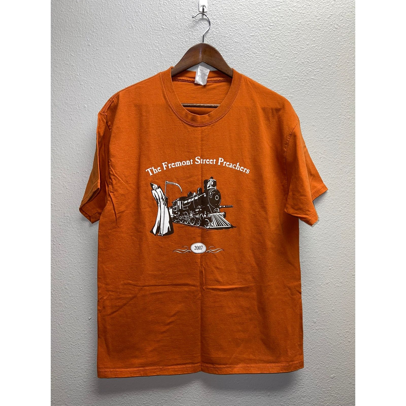 Hanes Vintage Fremont Street Preachers Shirt Tour Band Tee L Size US L / EU 52-54 / 3 - 1 Thumbnail